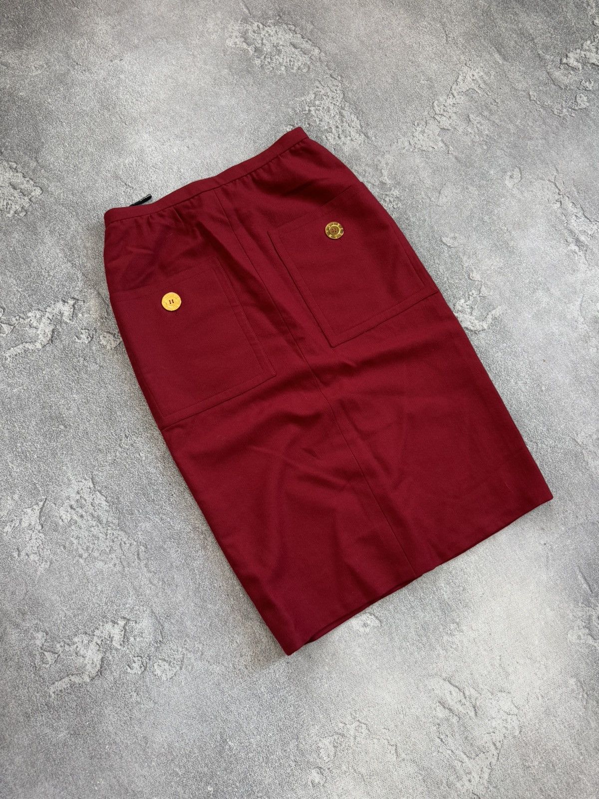 Givenchy Vintage Givenchy Life Paris Red Wool Midi Skirt Back Zip Size 28" / US 6 / IT 42 - 2 Thumbnail