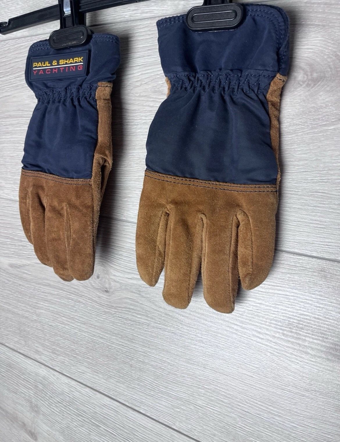 Paul & Shark Gloves Paul & Shark size 8 unisex’s Size ONE SIZE - 2 Thumbnail