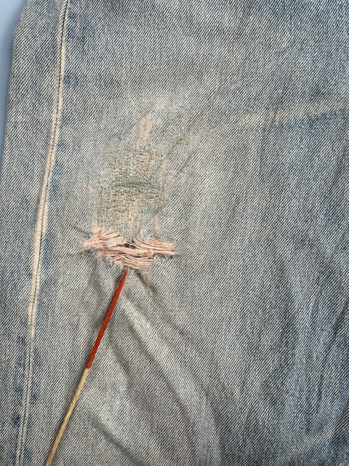 Karakuri Tamashii Distressed navy blue jeans with unique embroidery Size US 33 - 7 Thumbnail