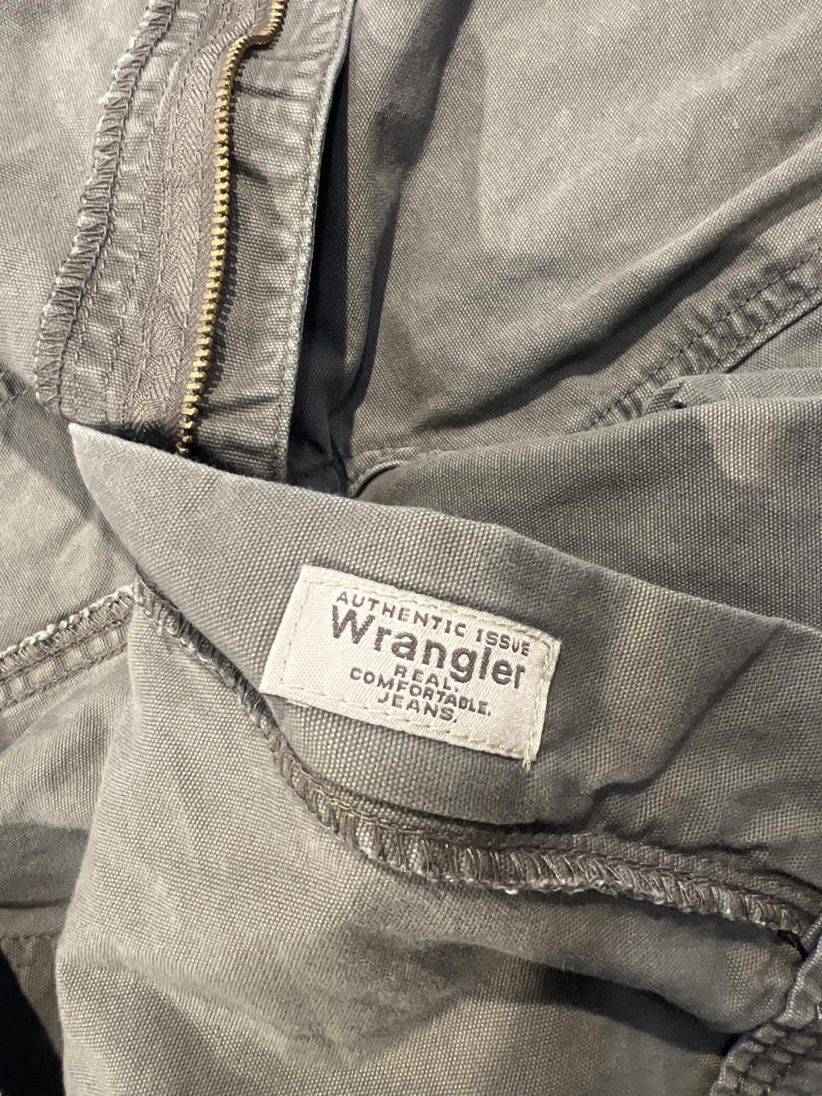 Wrangler 40" Wrangler Auth Issue Men's Cargo Shorts Olive Size US 40 / EU 56 - 4 Thumbnail
