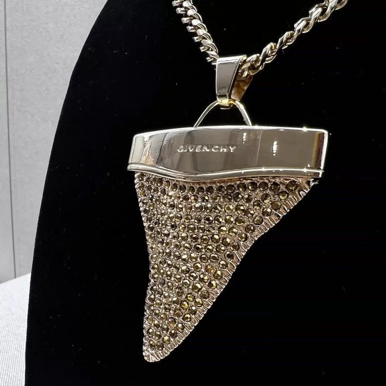 Givenchy Givenchy Givenchy Shark Tooth Gold Necklace -2507 Size ONE SIZE - 2 Thumbnail