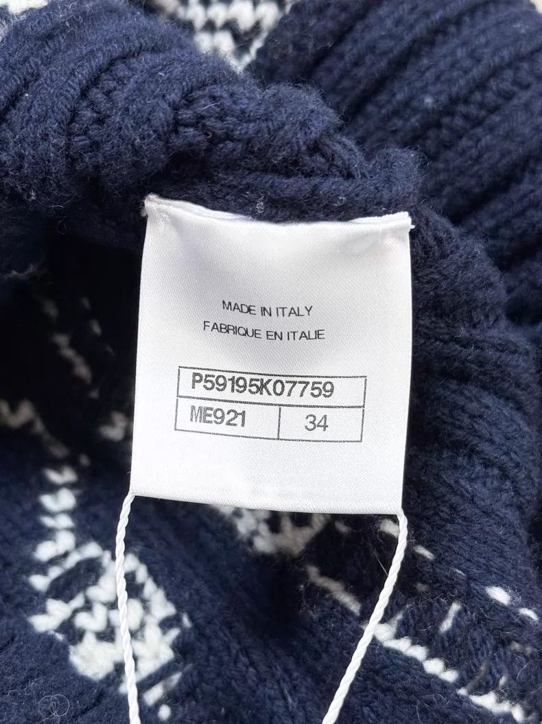 Chanel Chanel Pin white navy collar long-sleeved knitted cardigan Size XXS / US 00 / IT 34 - 6 Thumbnail