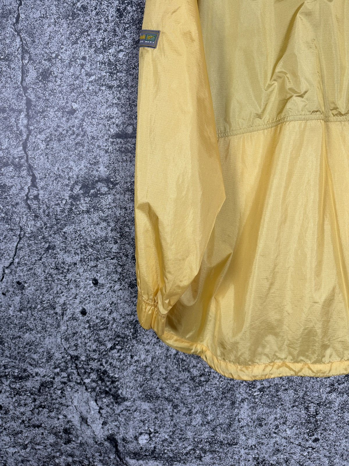 Reebok Reebok Athletic Dept Anorak Nylon Gold Jacket Vintage XL Size US XL / EU 56 / 4 - 14 Thumbnail