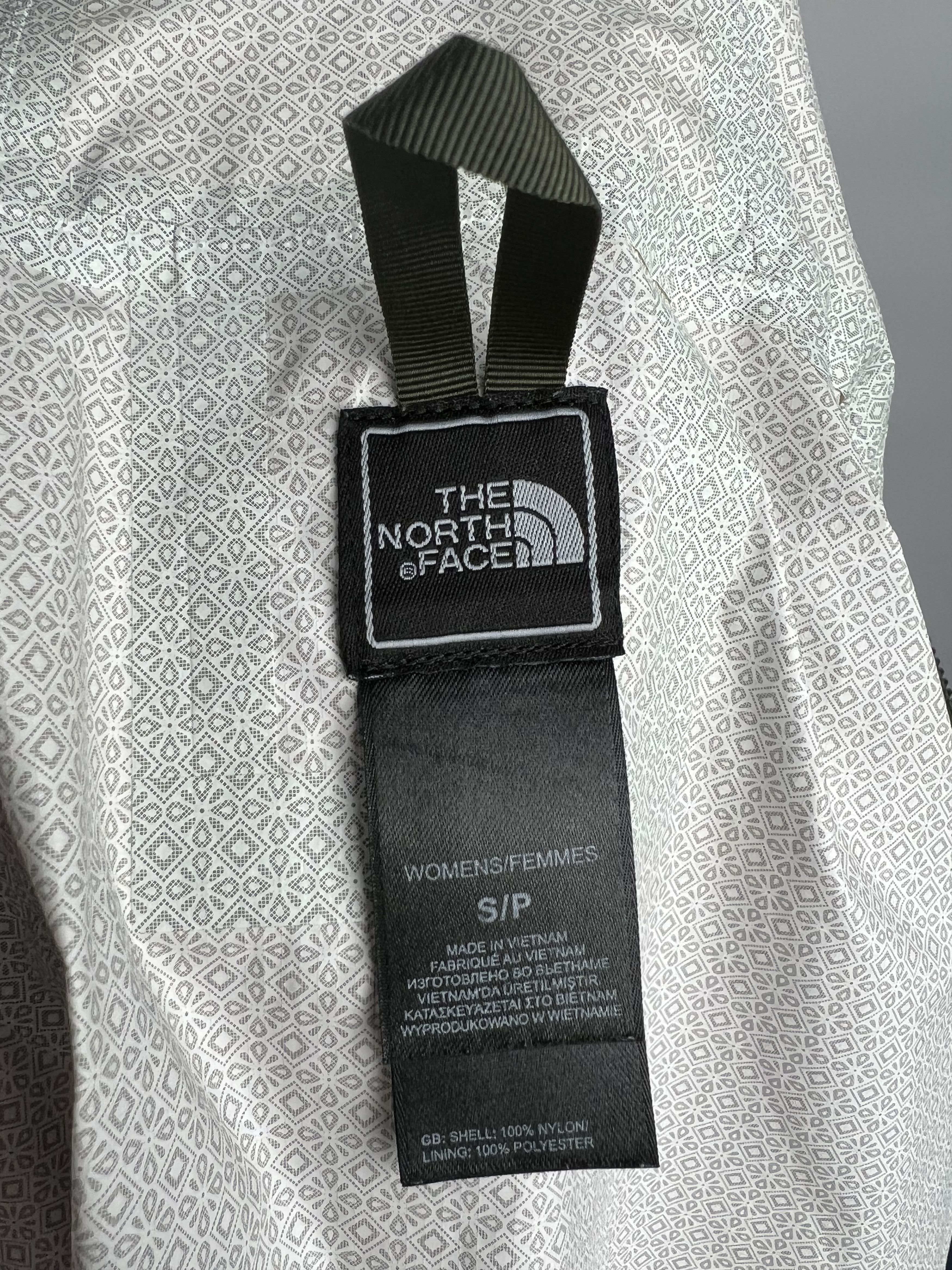 The North Face The North Face HyVent 2.5L Jacket Size S Size S / US 4 / IT 40 - 10 Thumbnail