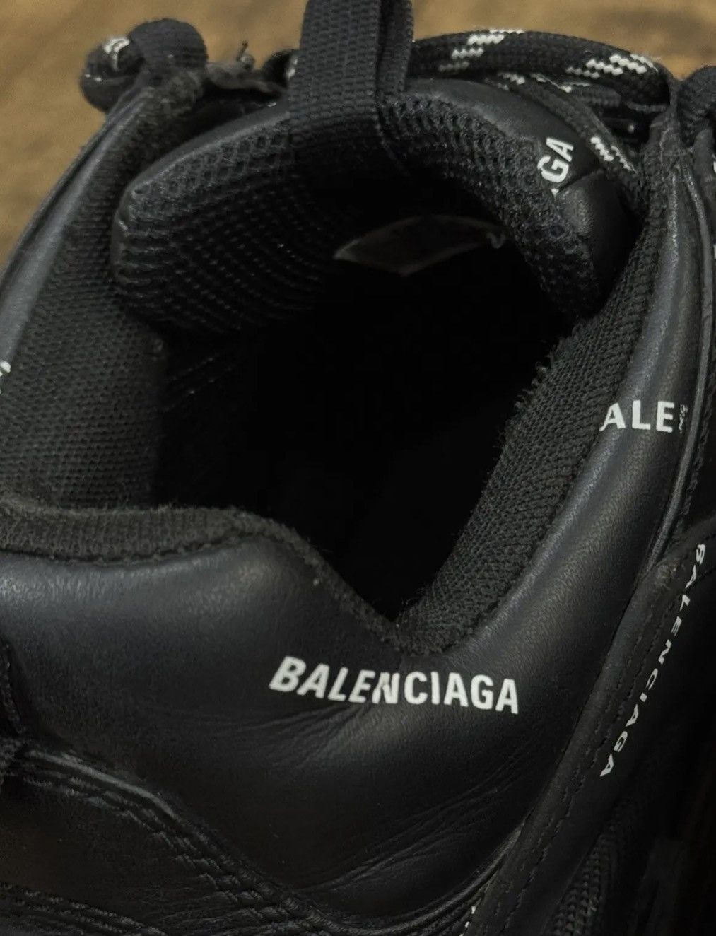 Balenciaga Balenciaga Triple S All Black Logo Sneakers Size US 9 / EU 42 - 12 Thumbnail