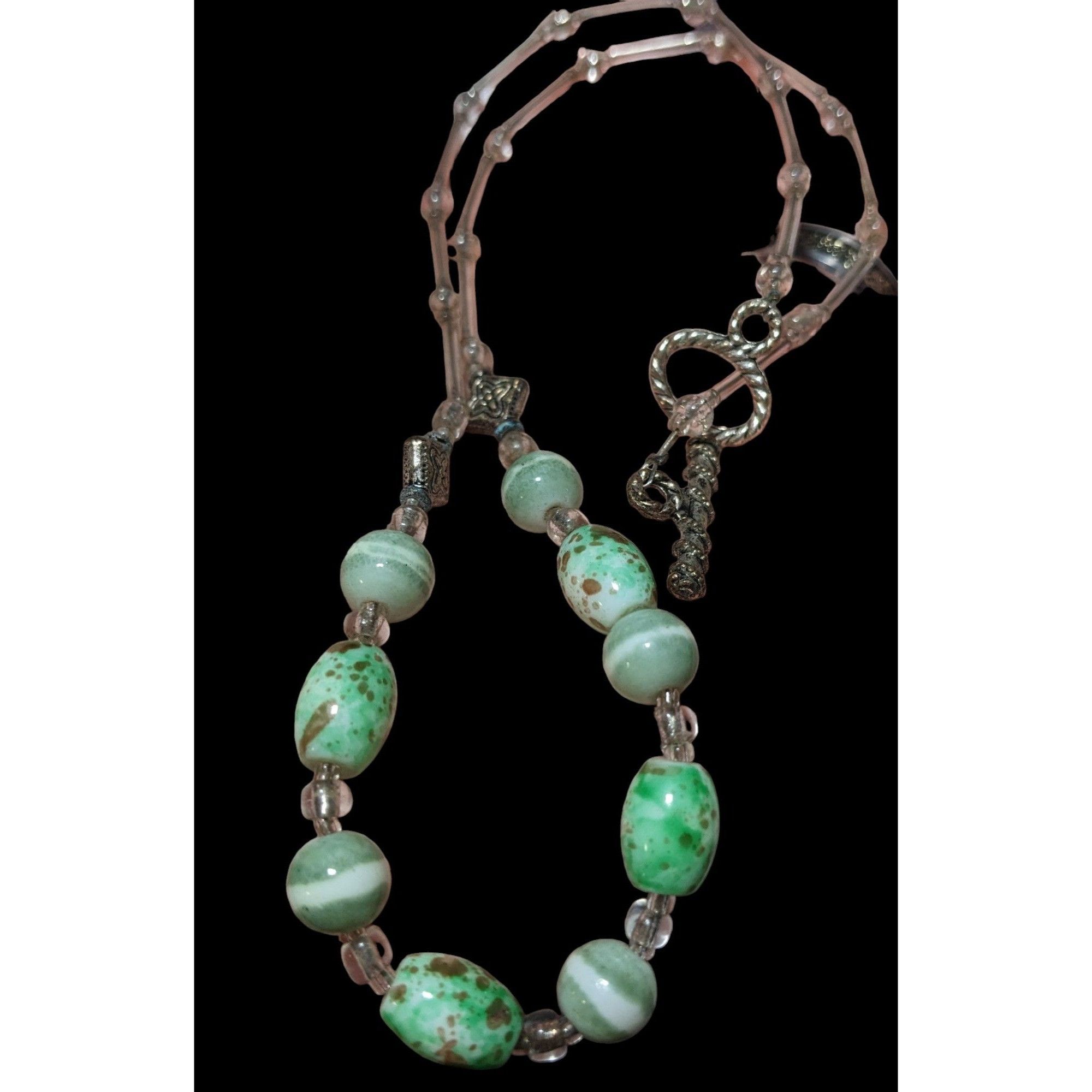 Other Handmade Green And Clear Glass Beaded Necklace Size ONE SIZE - 2 Thumbnail