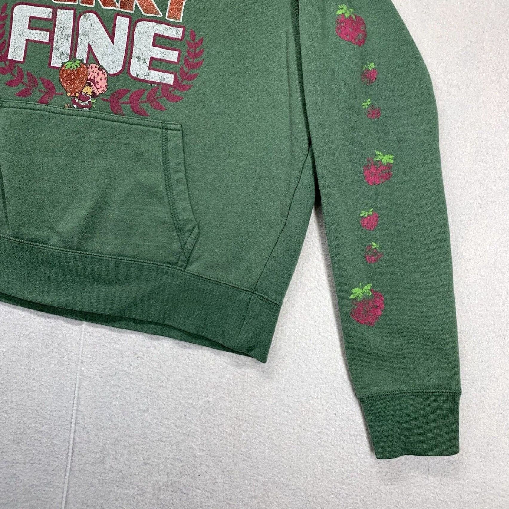 Vintage VINTAGE Strawberry Shortcake Hoodie Pullover Women's Medium Green 90s Cartoon Activewear Size M / US 6-8 / IT 42-44 - 3 Thumbnail