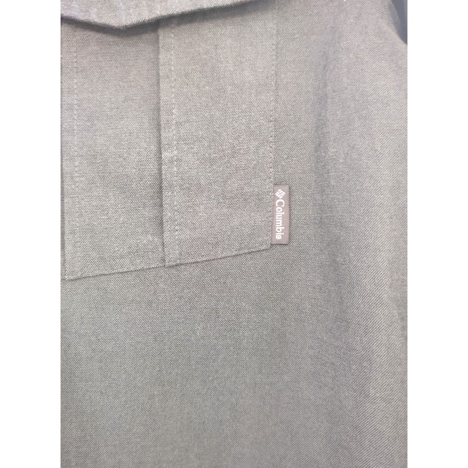 Vintage Columbia Shirt Men’s Omni-Wick Long Sleeve Button-Up Small Gray Size US S / EU 44-46 / 1 - 4 Thumbnail