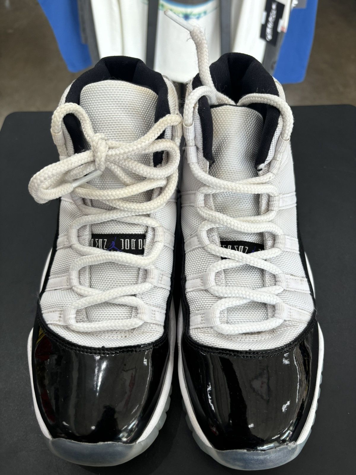 Jordan Brand Air Jordan 11 Concord Sz. 7Y (2018) Size US 7 / EU 40 - 2 Thumbnail