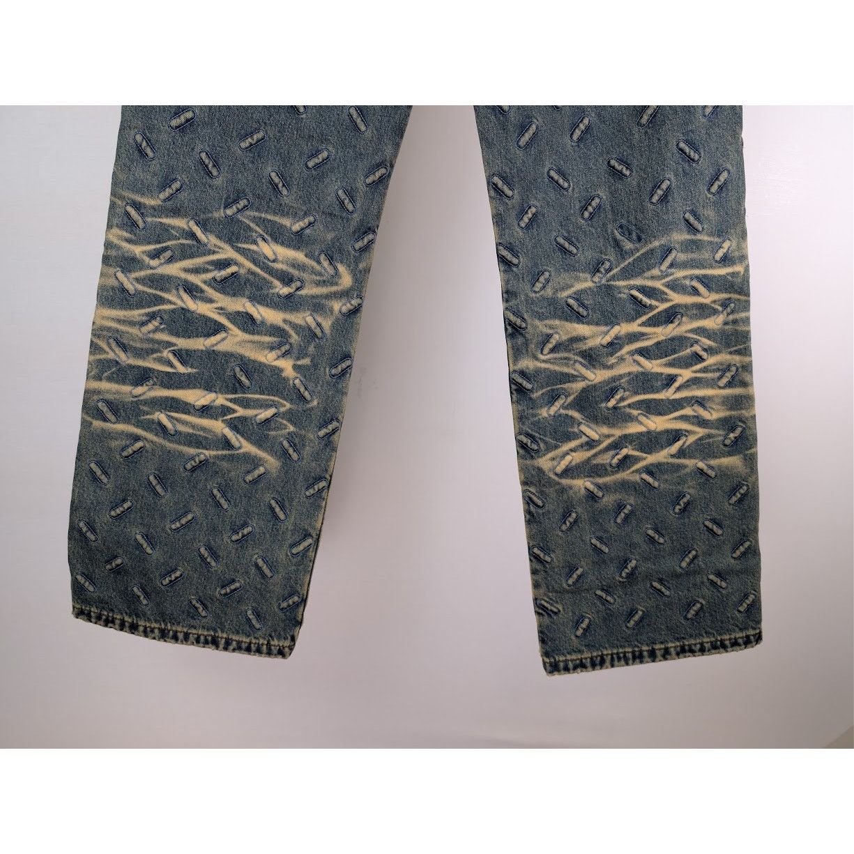 Who Decides War o1rshd1 Thread Plate Denim Jeans in Denim Size US 30 / EU 46 - 13 Thumbnail