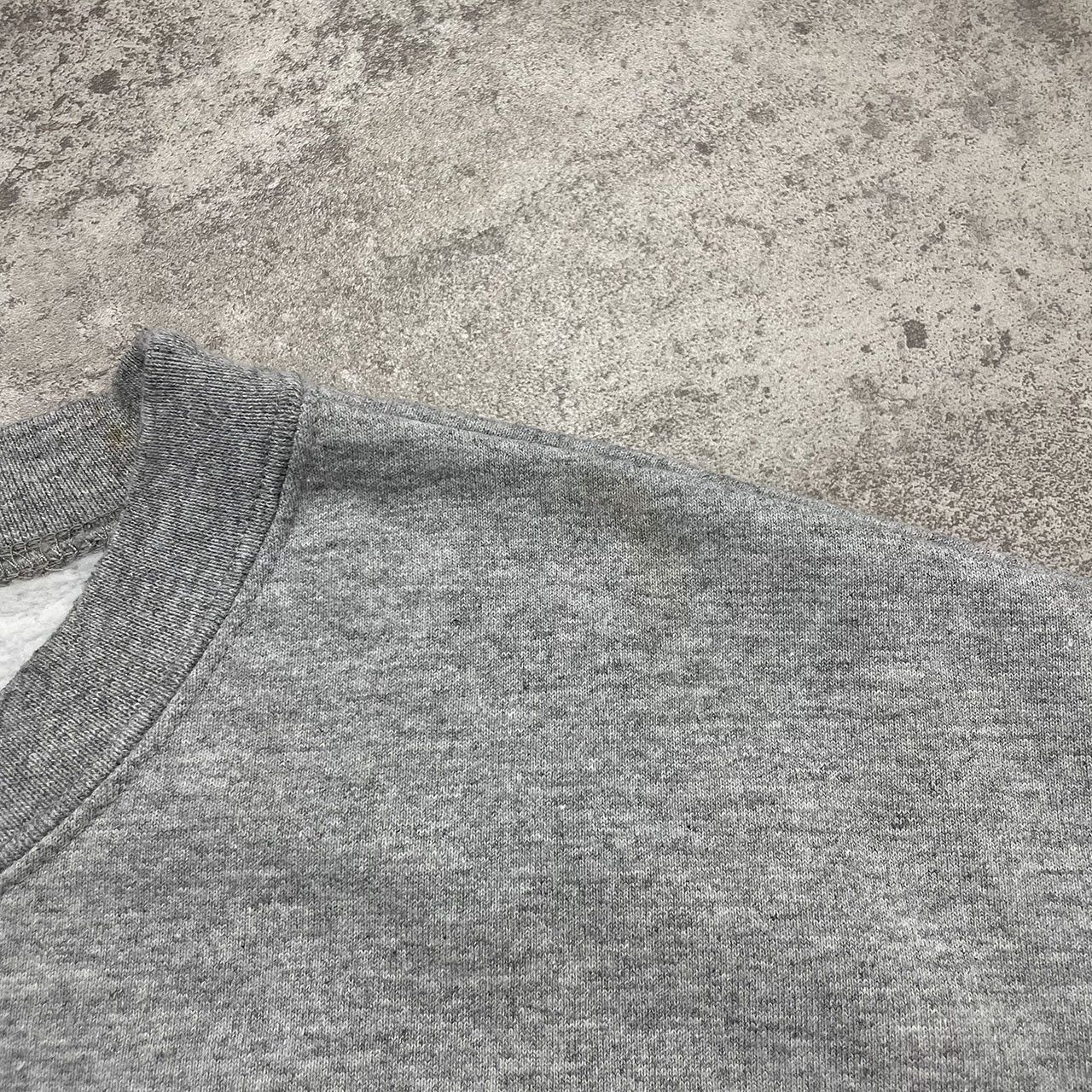 Adidas × Vintage PERFORMANCE EMBROIDERED LOGO SEATSHIRT SIZE L MADE IN CANADA Size US L / EU 52-54 / 3 - 5 Thumbnail