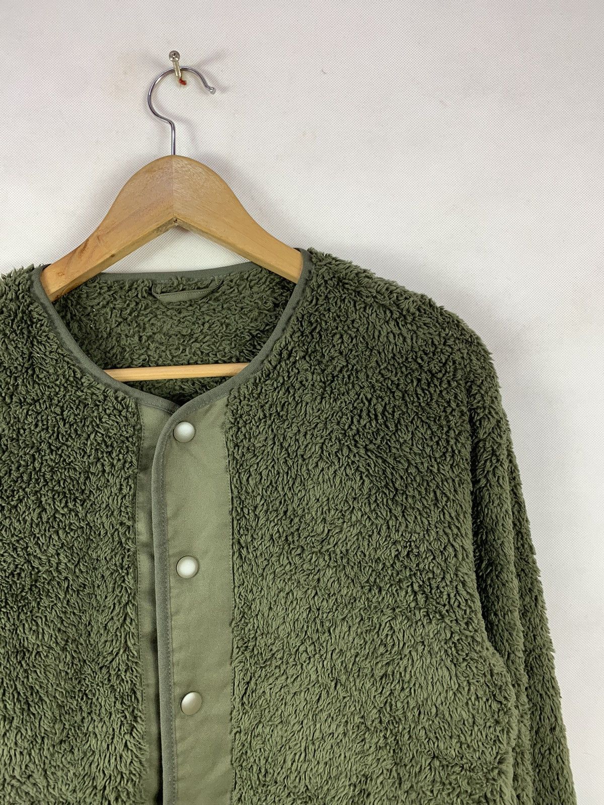 GU Steals! GU Uniqlo Green Army Fleece Jacket Snap Button Size XS / US 0-2 / IT 36-38 - 3 Thumbnail