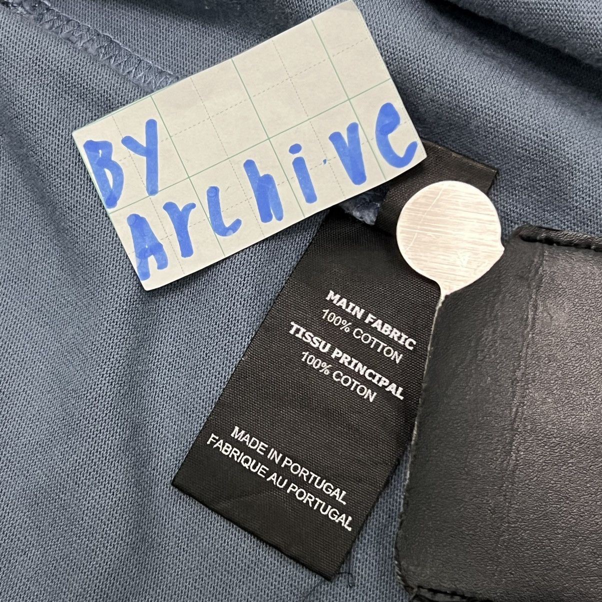 Vetements Vetements AW17 Padded Shoulder Slogan T-Shirt Size US M / EU 48-50 / 2 - 14 Thumbnail