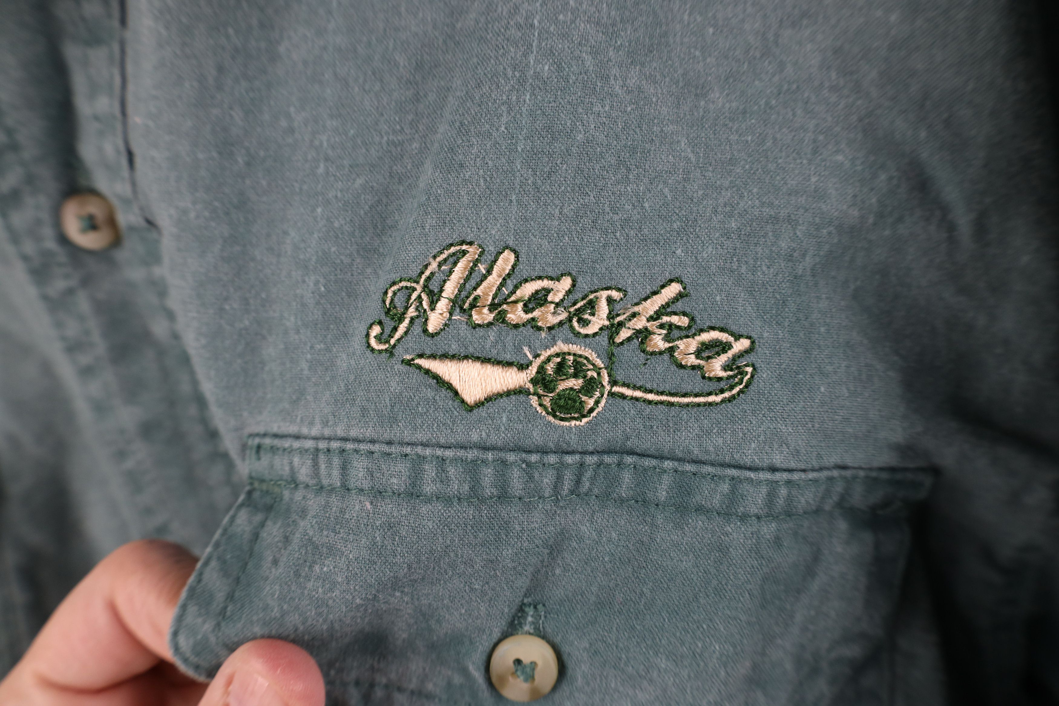 Vintage Vintage 90s Streetwear Stonewash Collared Button Shirt Size US S / EU 44-46 / 1 - 4 Thumbnail