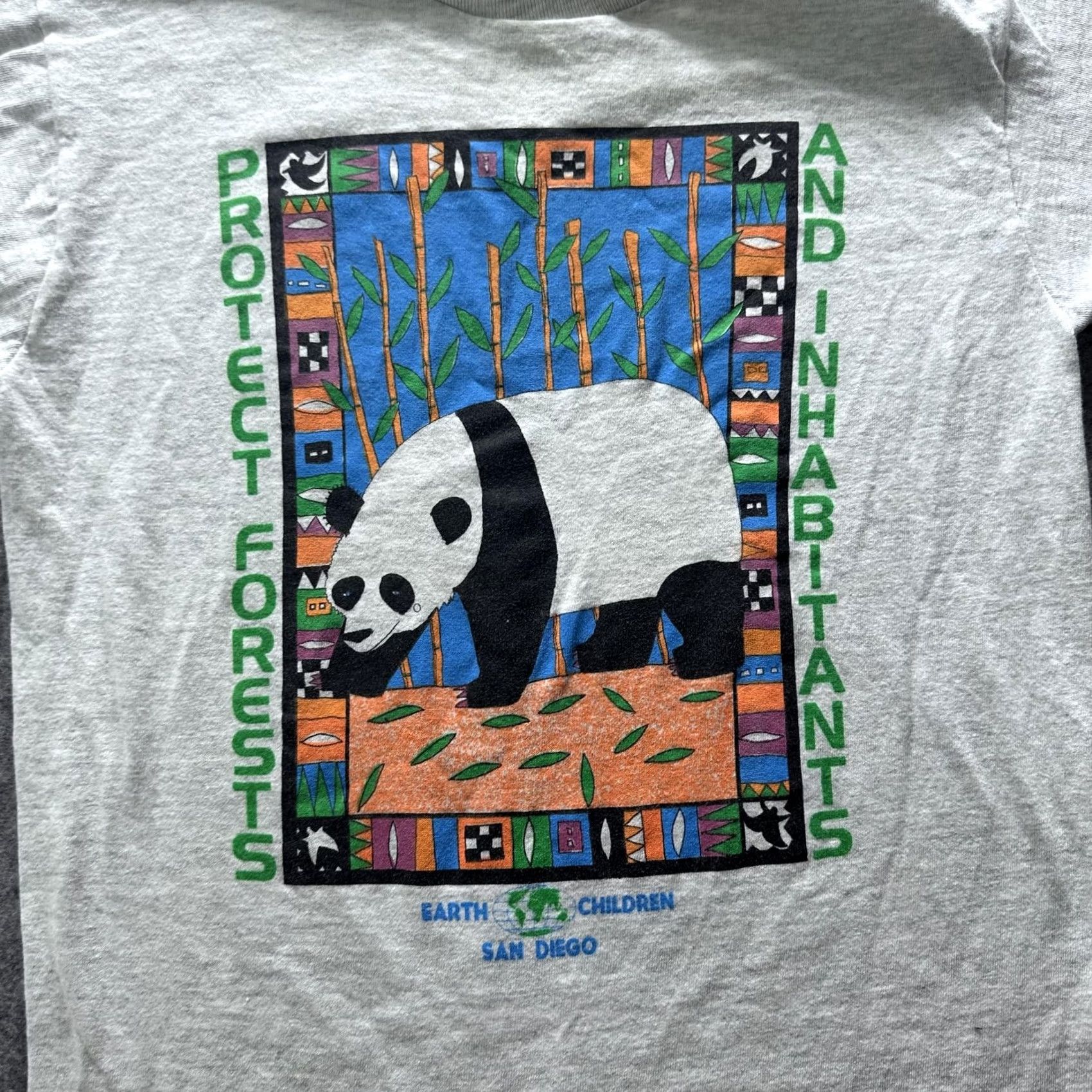 Fruit Of The Loom VINTAGE Fruit of the Loom Shirt Mens S Gray Panda Protect Forests Graphic Tee Size US S / EU 44-46 / 1 - 2 Thumbnail