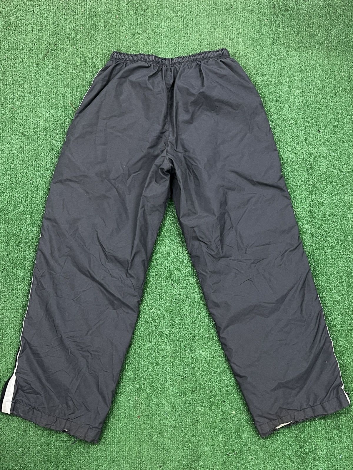 Nike Vintage Y2k Nike Silver Tag Youth Joggers Size US 28 / EU 44 - 7 Thumbnail
