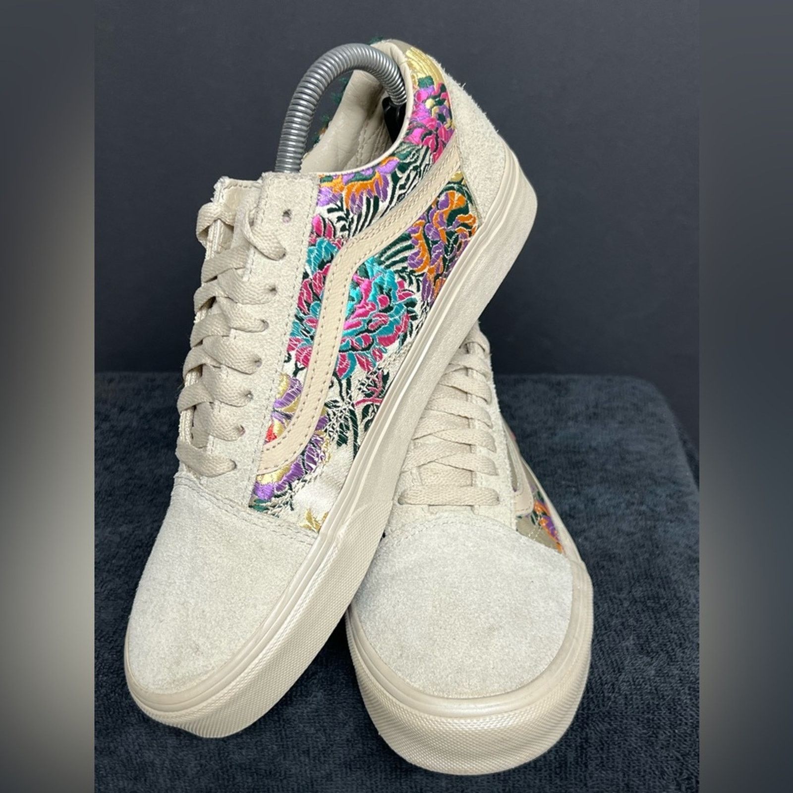 Vans Vans Old Skool Festival Satin Floral Suede Leather Sneaker Size US 8.5 / IT 38.5 - 3 Thumbnail