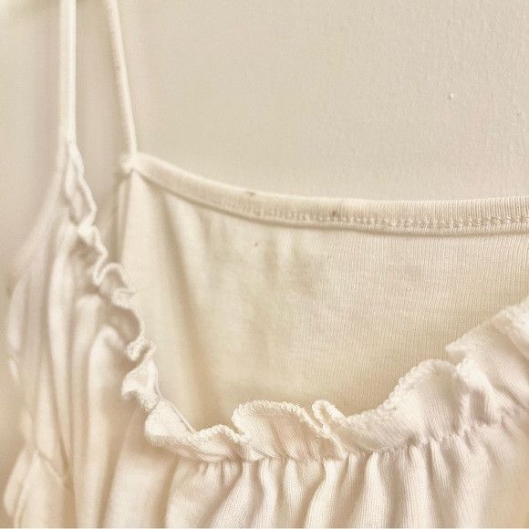 H&M (M) Lettuce Trim Romantic White Crop Top Size M / US 6-8 / IT 42-44 - 3 Thumbnail