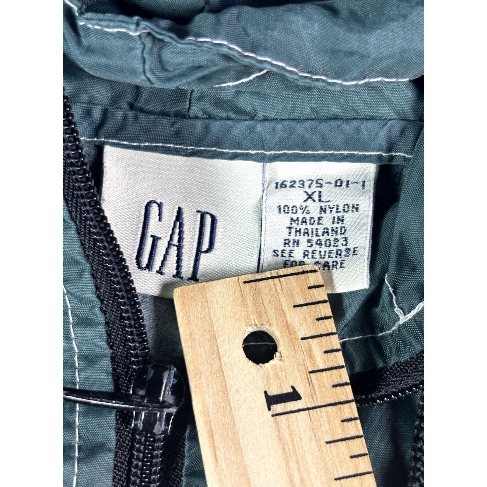 Gap VINTAGE Gap Anorak Jacket Green Nylon Hooded Windbreaker XL Oversized Mens Nylon Solid Zip Size US XL / EU 56 / 4 - 6 Thumbnail
