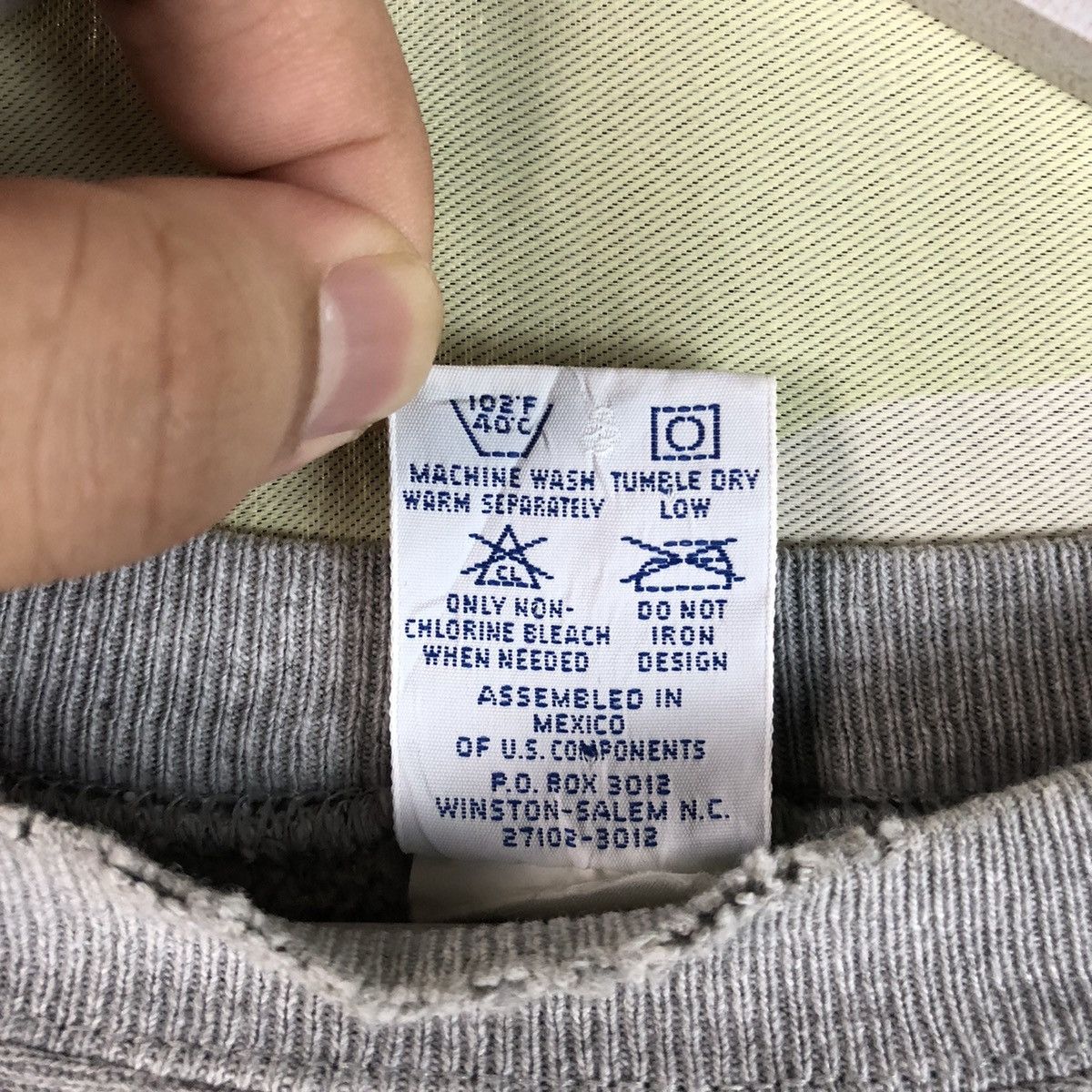 Champion × Vintage (Reverse Weave) Champion Grey Sweathshirt #7437 Size US M / EU 48-50 / 2 - 11 Thumbnail