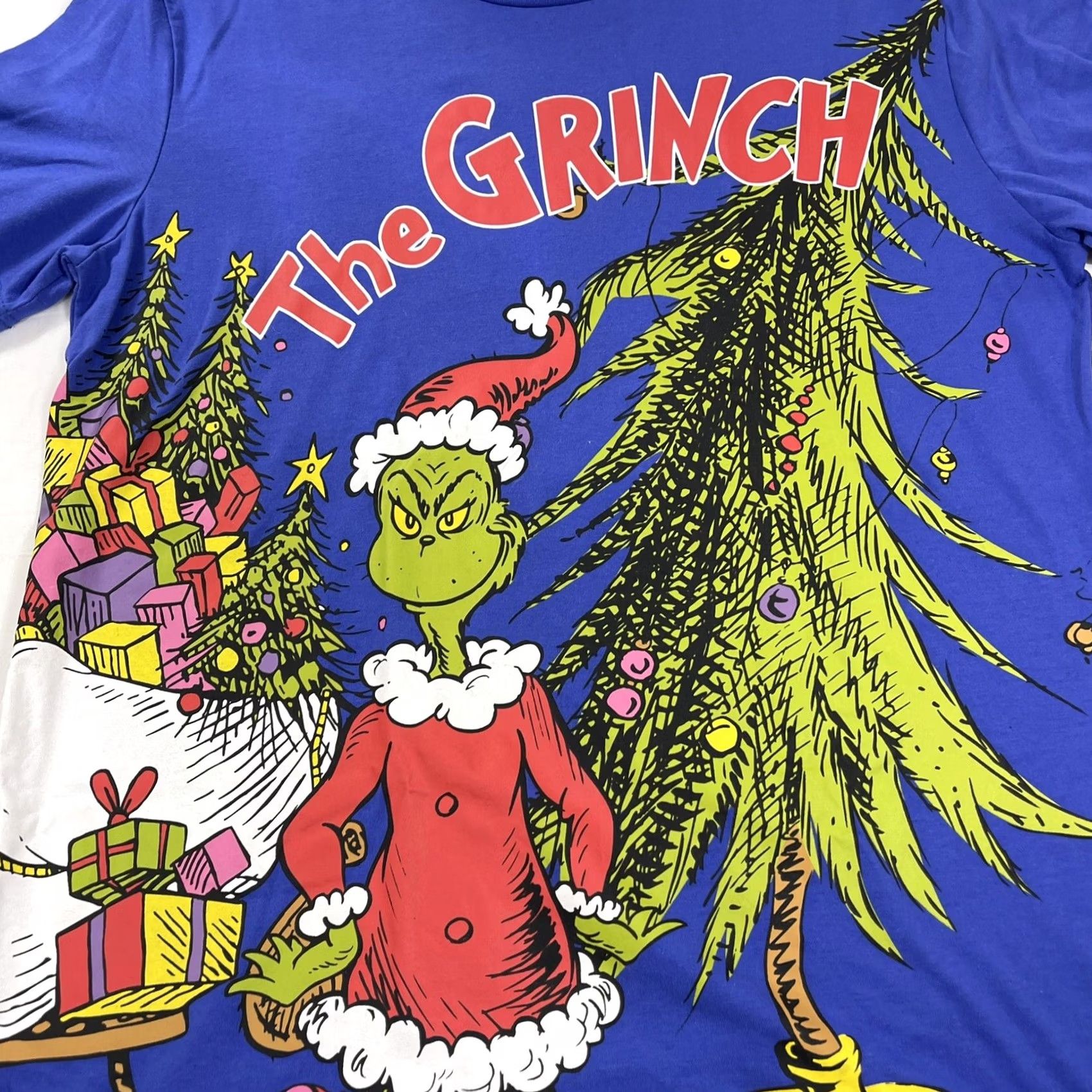 Vintage Dr Seuss THE GRINCH T-Shirt L Unisex Adults Blue Short Sleeve Christmas 2022 MAX & THE GRINCH Graphic Double-Sided Size US L / EU 52-54 / 3 - 7 Thumbnail