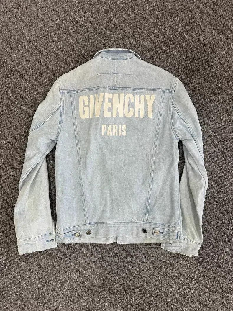 Other Givenchy Blue Denim Jacket Size US S / EU 44-46 / 1 - 2 Thumbnail