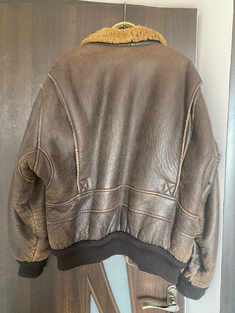 Vintage Carl Vinson Airforce Cruise Leather Bomber Jacket Size US XL / EU 56 / 4 - 2 Thumbnail