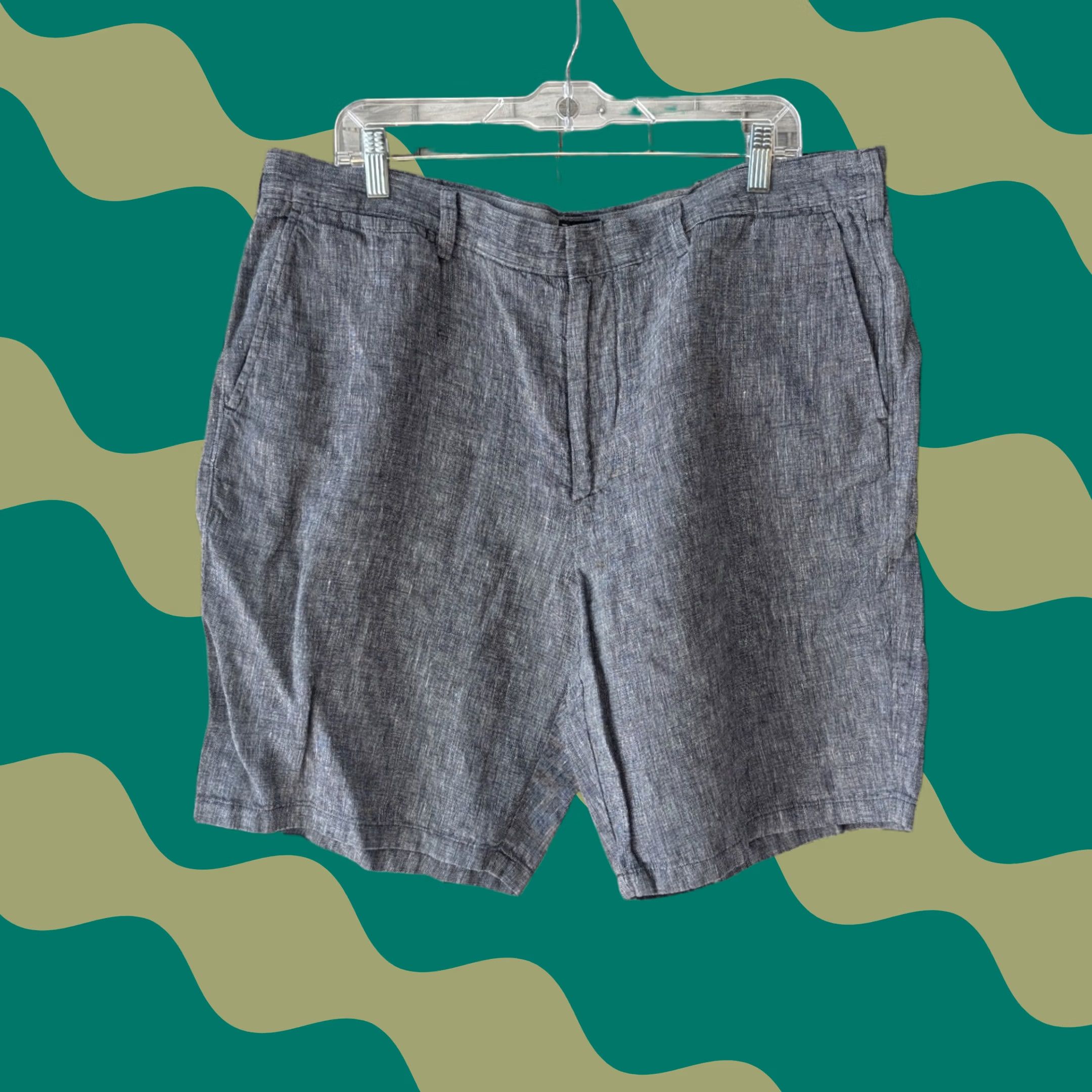 J.Crew J.Crew Shorts Gray 100% Linen Flat Front Casual Mens 40W 10 Inseam Resortwear Size US 40 / EU 56 - 1 Thumbnail