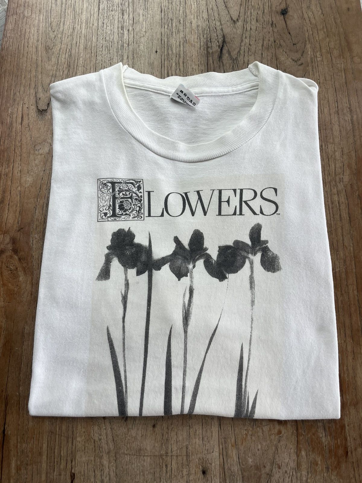 Flower Mountain Vintage FLOWERS Artwork by d hansen 90’s T-shirt Size US L / EU 52-54 / 3 - 1 Thumbnail