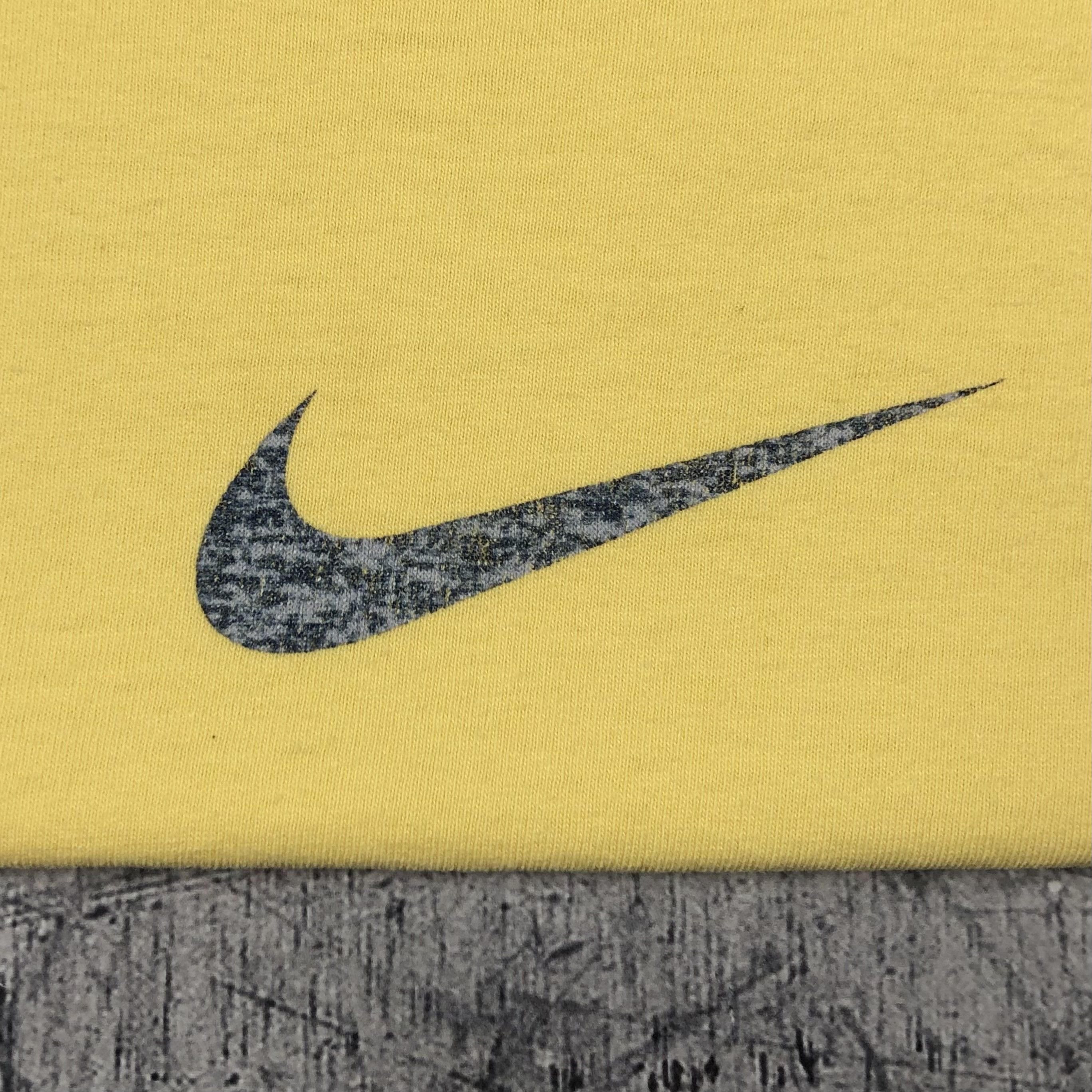 Nike Vintage Nike USA Graphic Swoosh Tee Size M / US 6-8 / IT 42-44 - 2 Thumbnail