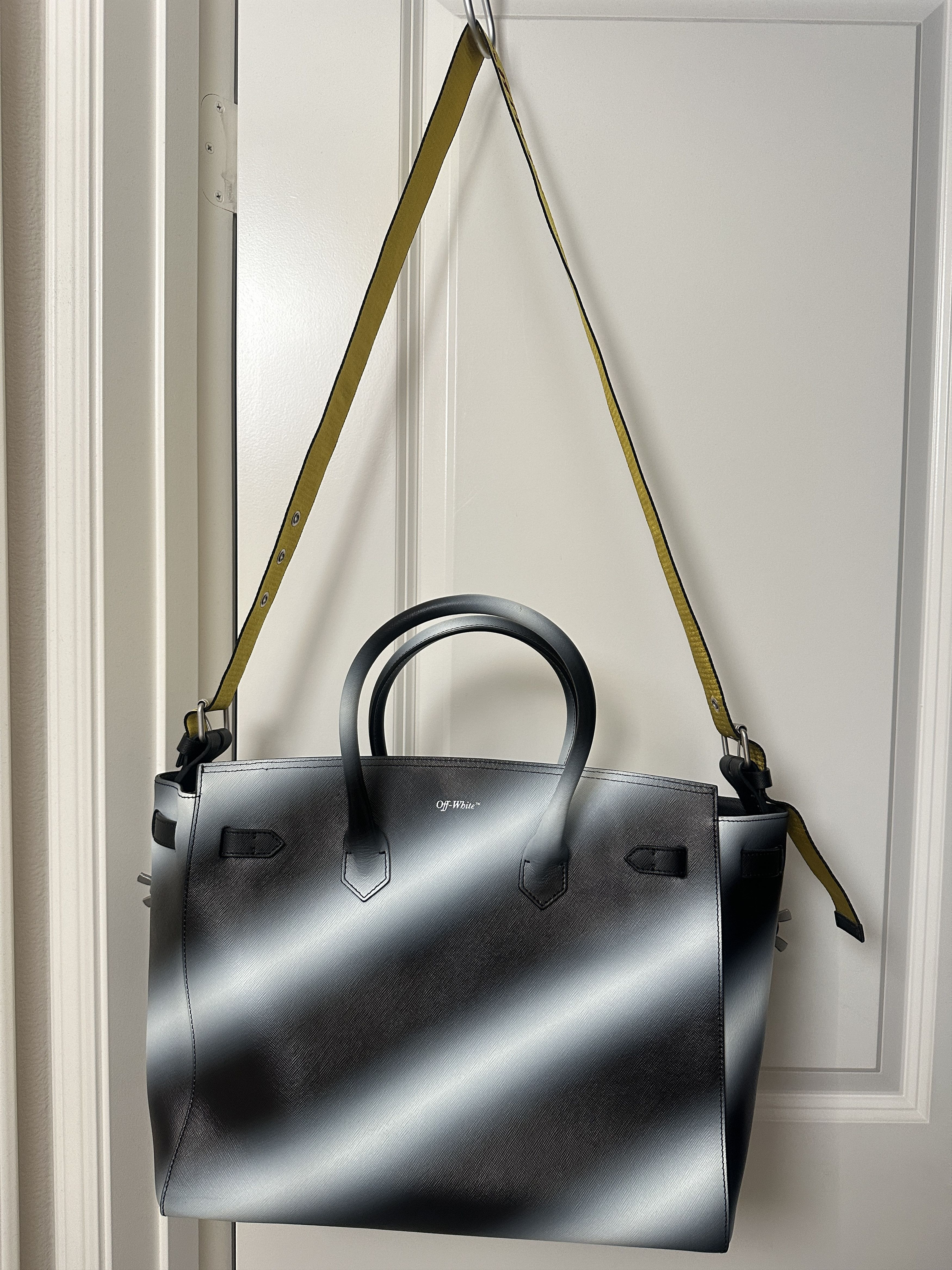 Off-White OFF-WHITE & Virgil Abloh Hand Held XL Tote Bag Size ONE SIZE - 6 Thumbnail