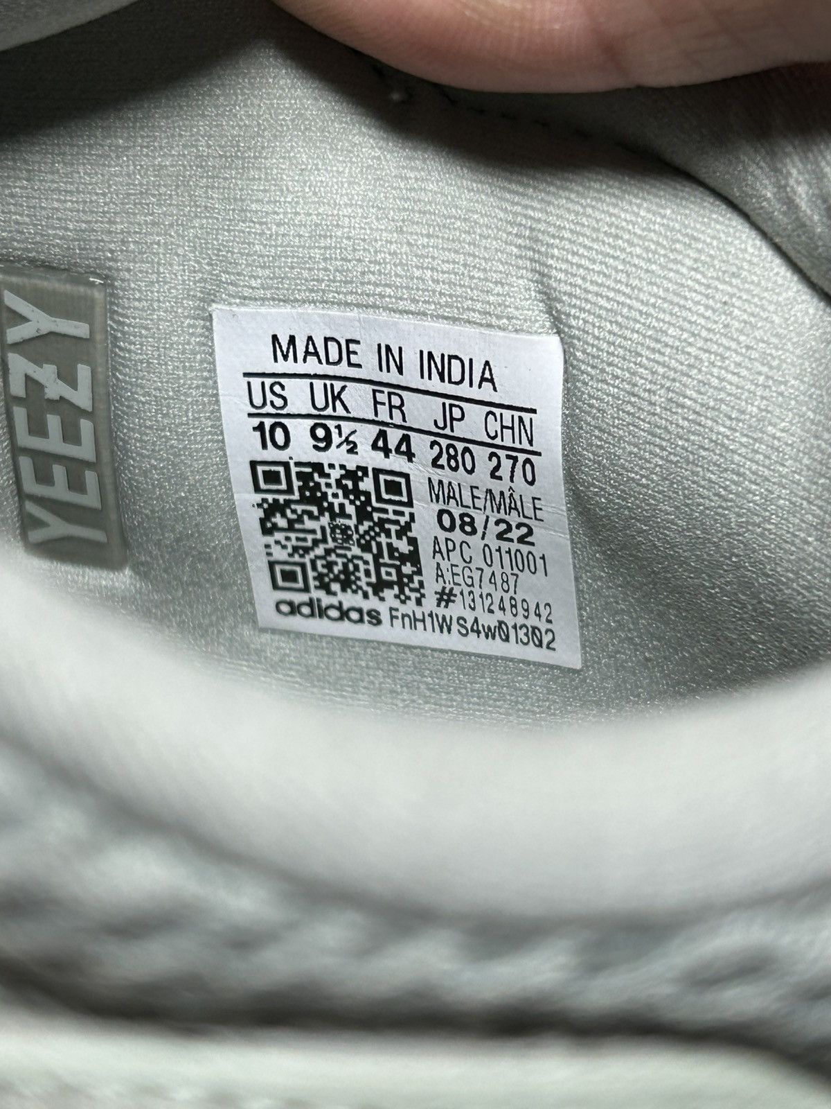 Yeezy Adidas yeezy boost 700 Salt Size US 10 / EU 43 - 10 Thumbnail