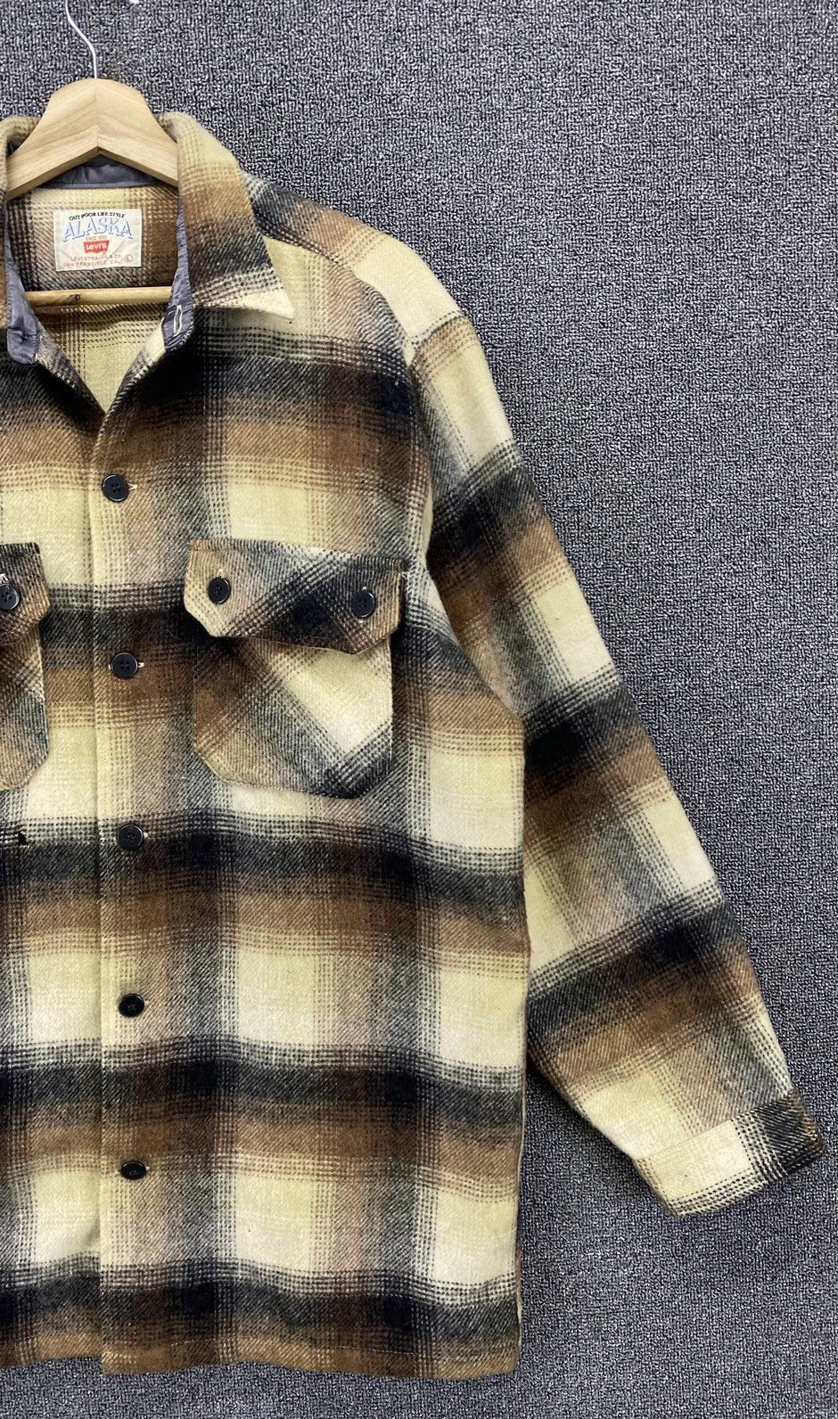 Flannel Vintage Levis Alaska Shadow Plaids Shirts Button Ups Flannel Size US L / EU 52-54 / 3 - 3 Thumbnail
