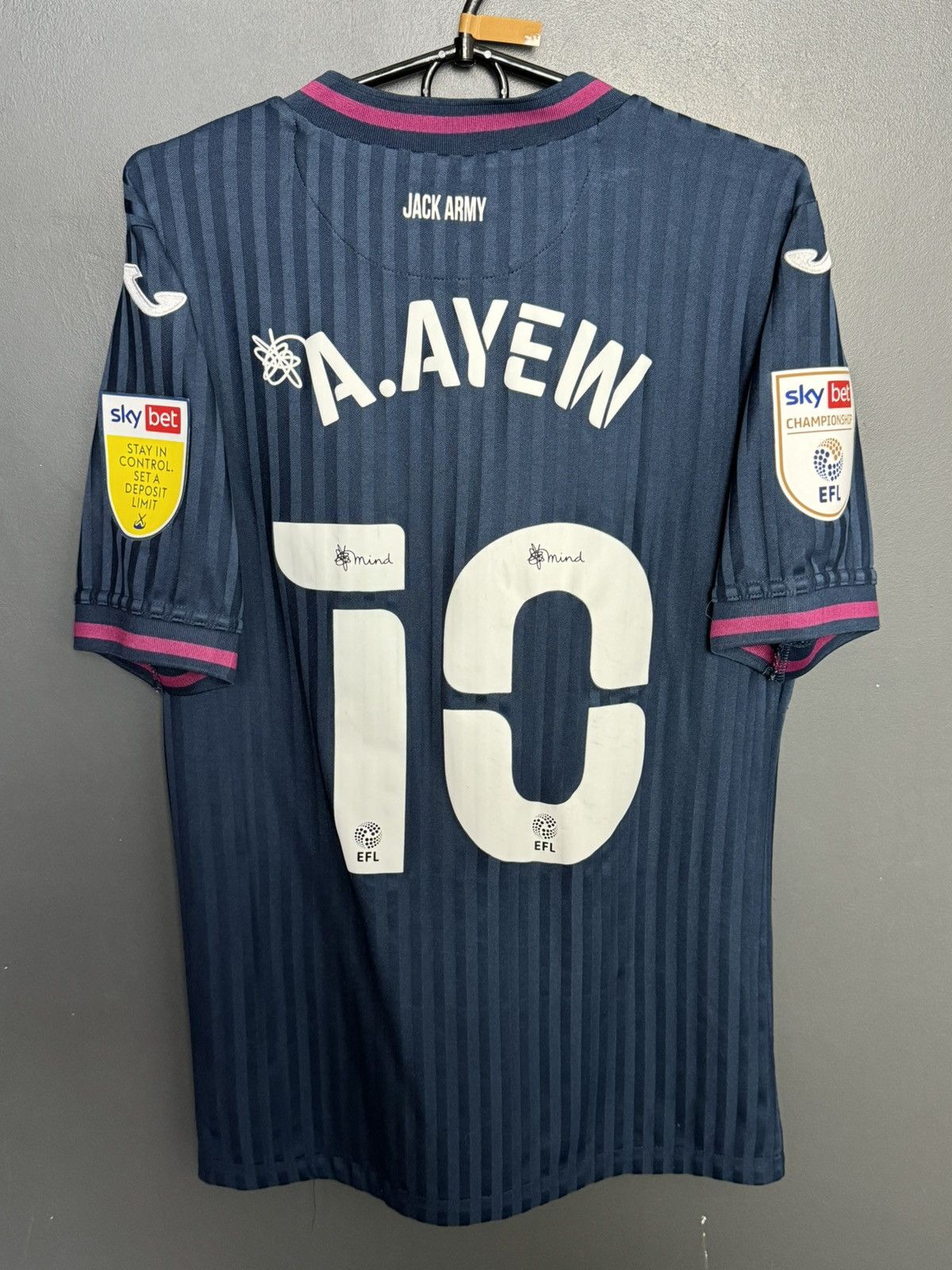 Joma Swansea City 20/21 Third A. Ayew Football Jersey Size US M / EU 48-50 / 2 - 1 Thumbnail