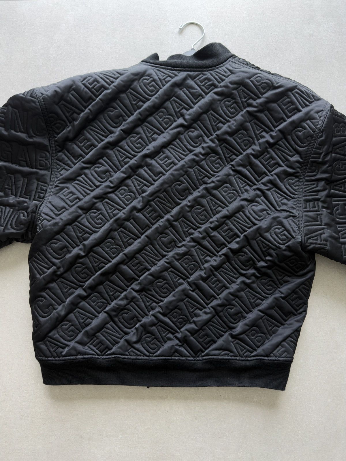 Balenciaga Balenciaga Embossed Logo Bomber Size US S / EU 44-46 / 1 - 6 Thumbnail