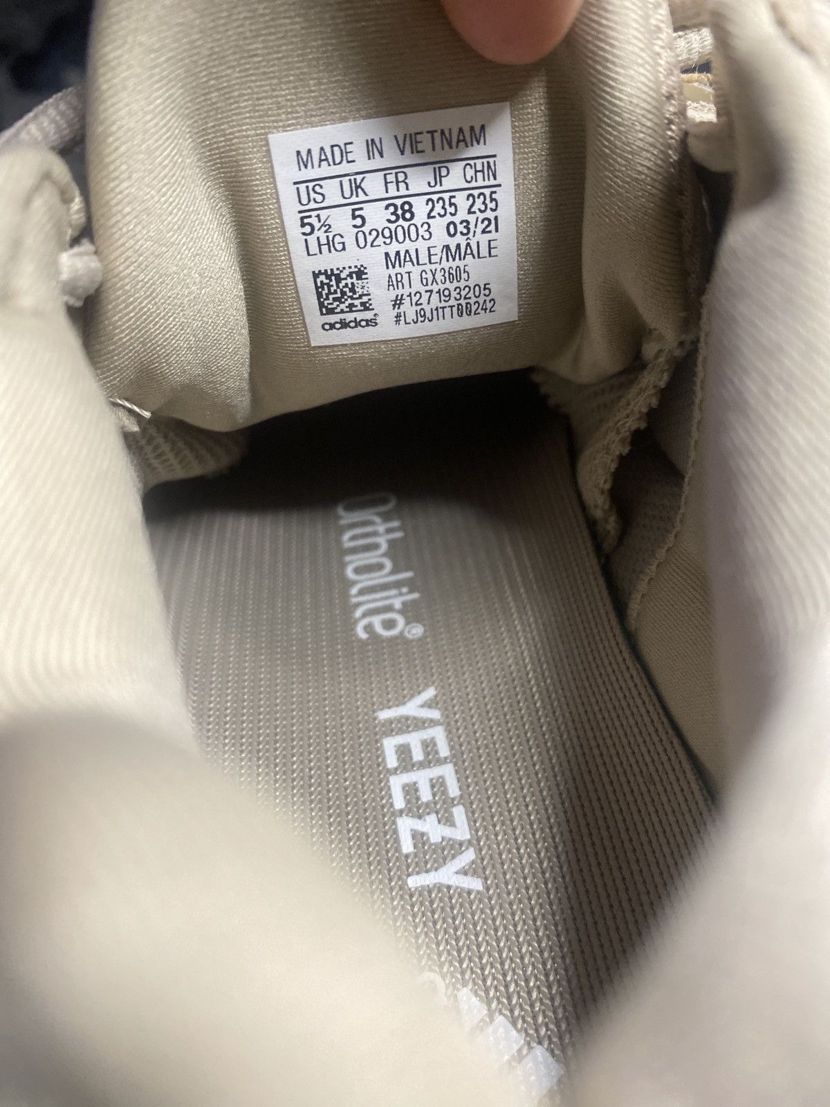 Yeezy adidas Yeezy 500 ‘Taupe Light’ size 5.5M/7W Size US 5.5 / EU 38 - 4 Thumbnail