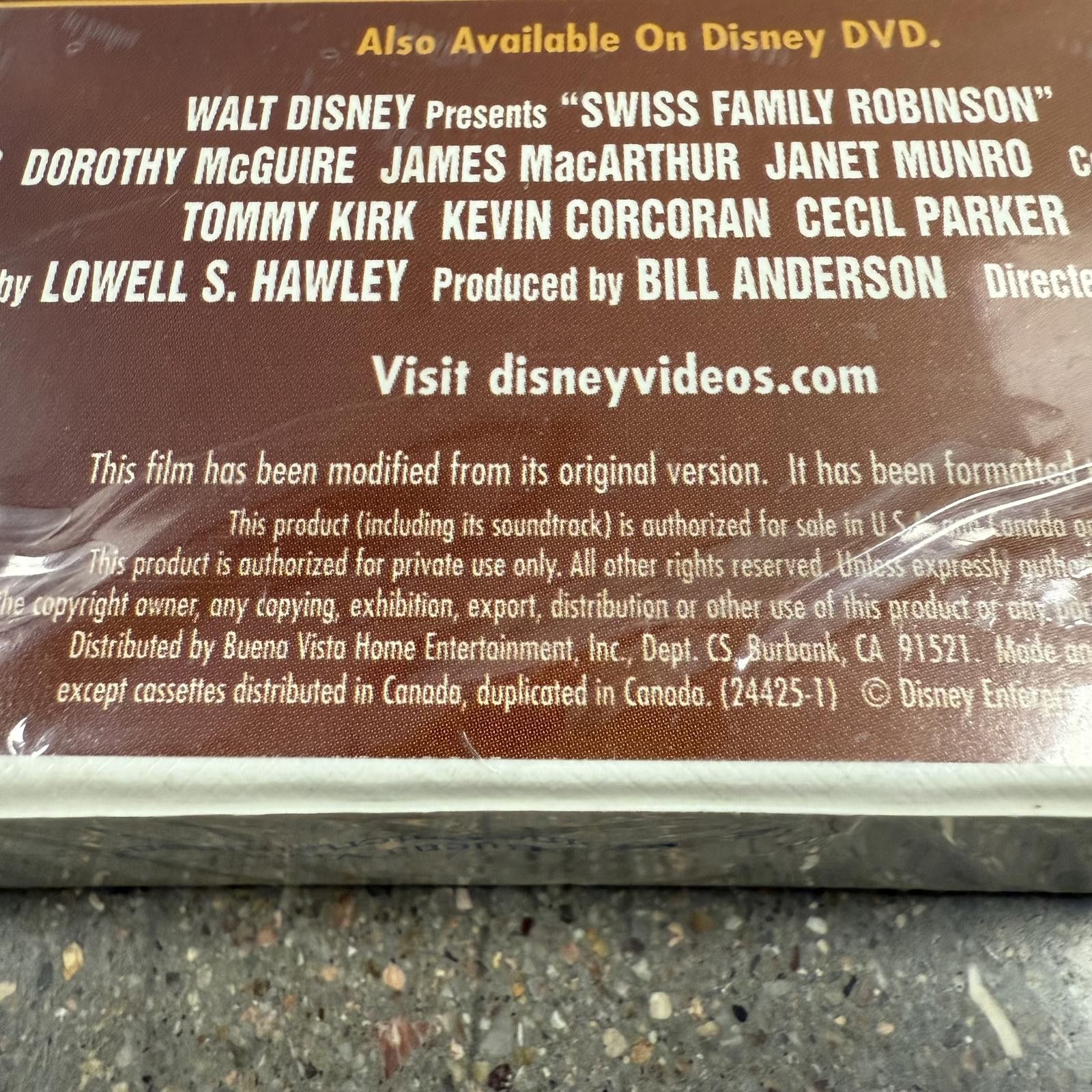 Disney SEALED DS Walt Disney Swiss Family Robinson VHS Vault Size ONE SIZE - 5 Thumbnail