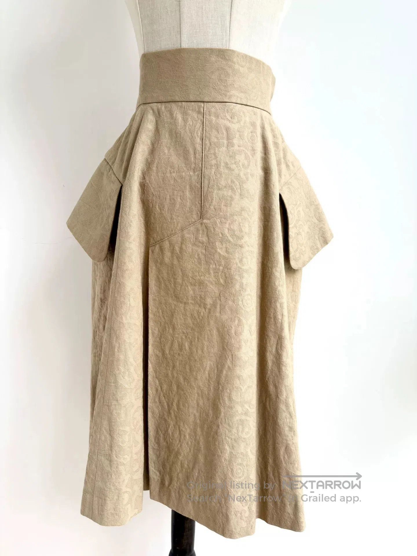 Vivienne Westwood vivienne westwood beige sculptural half skirt. Size 22" - 4 Thumbnail
