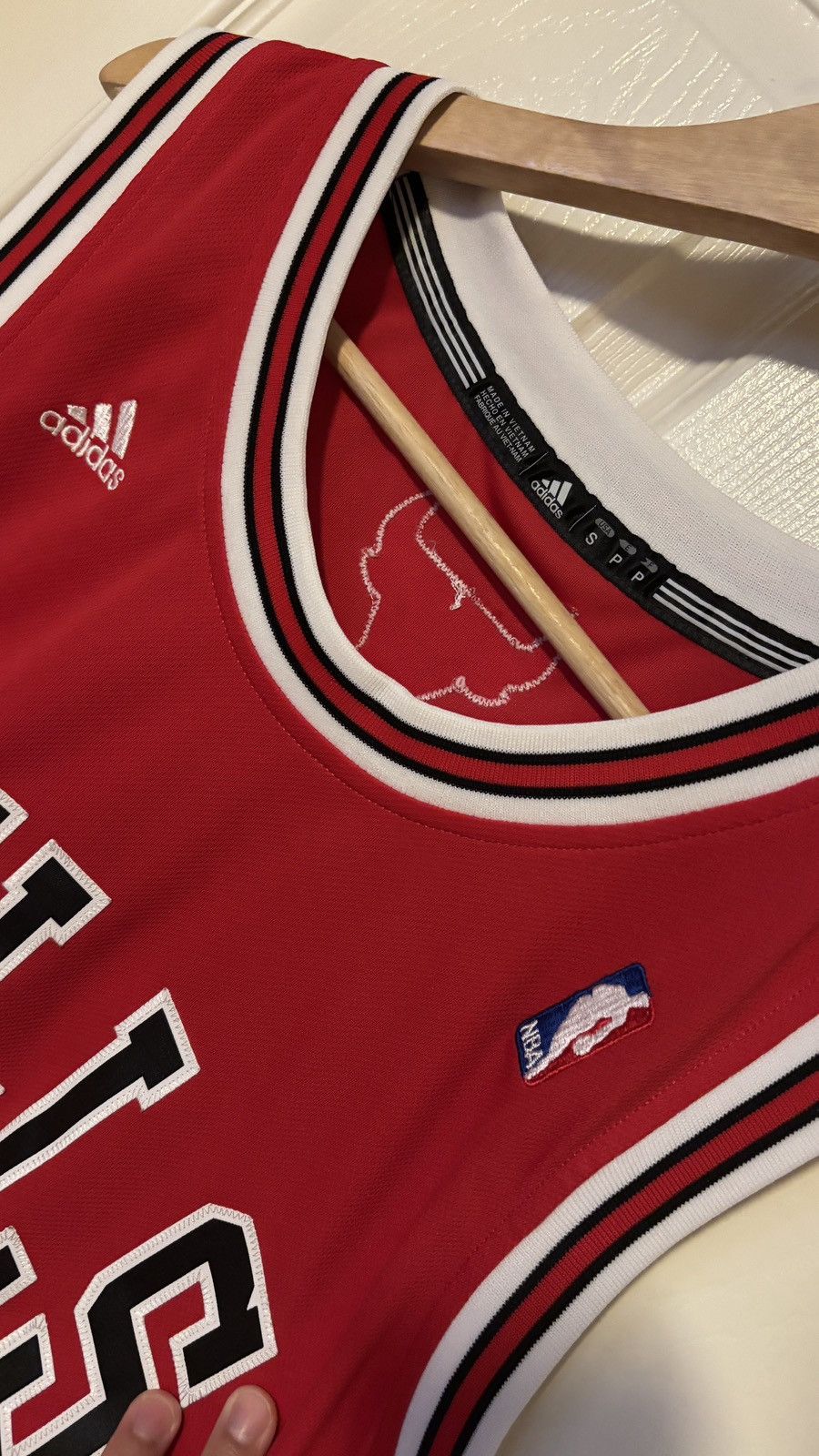 Adidas BRAND NEW ADIDAS DROSE CHICAGO BULLS JERSEY SZ S Size US S / EU 44-46 / 1 - 4 Thumbnail