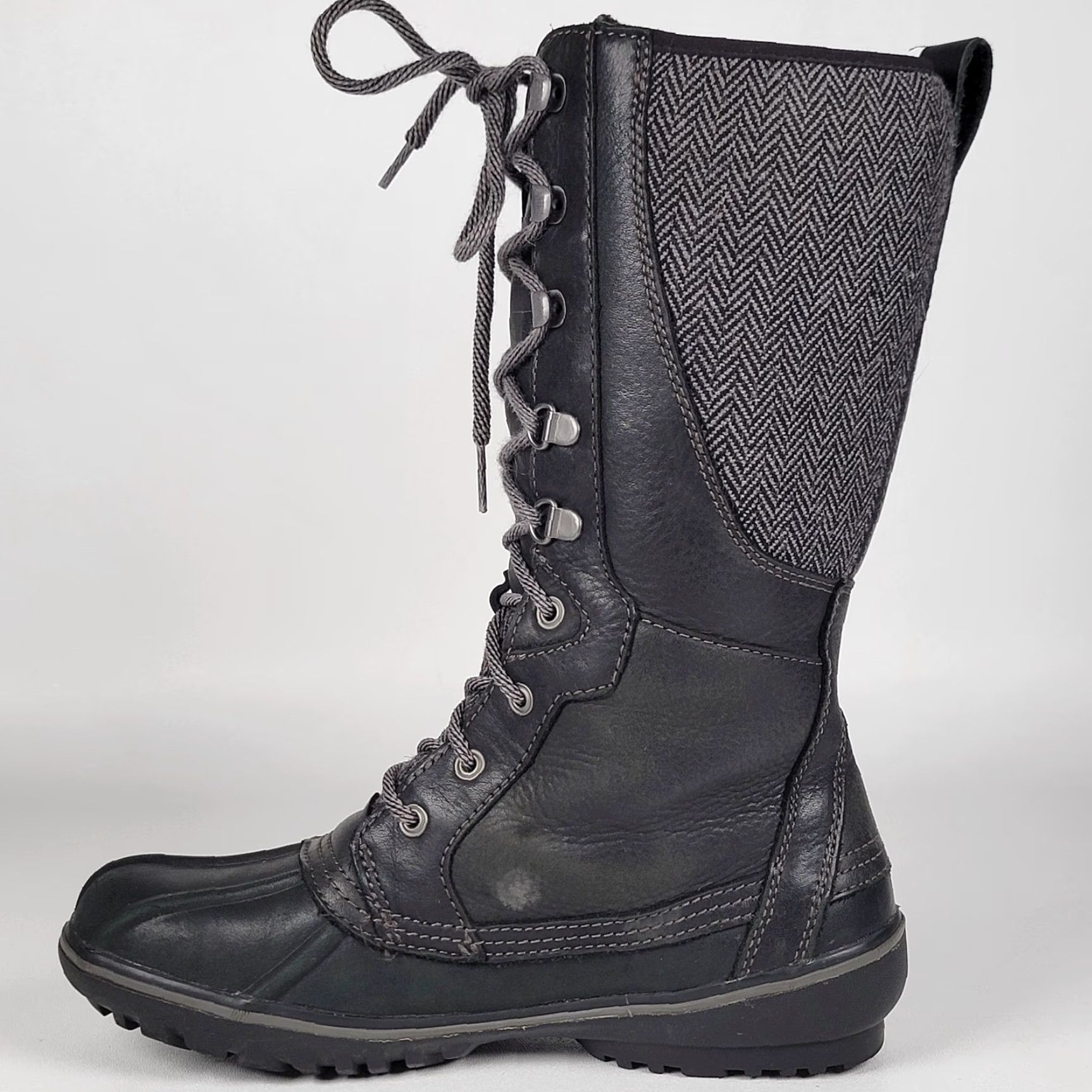 Vintage L.L.Bean Bar Harbor Waterproof Tall Snow/Rain Boot Women's 6M Black/ Grey Mid-Calf Leather/ Fabric/ Rubber Rubber Outsole Waterproof Casual Size US 6 / IT 36 - 4 Thumbnail