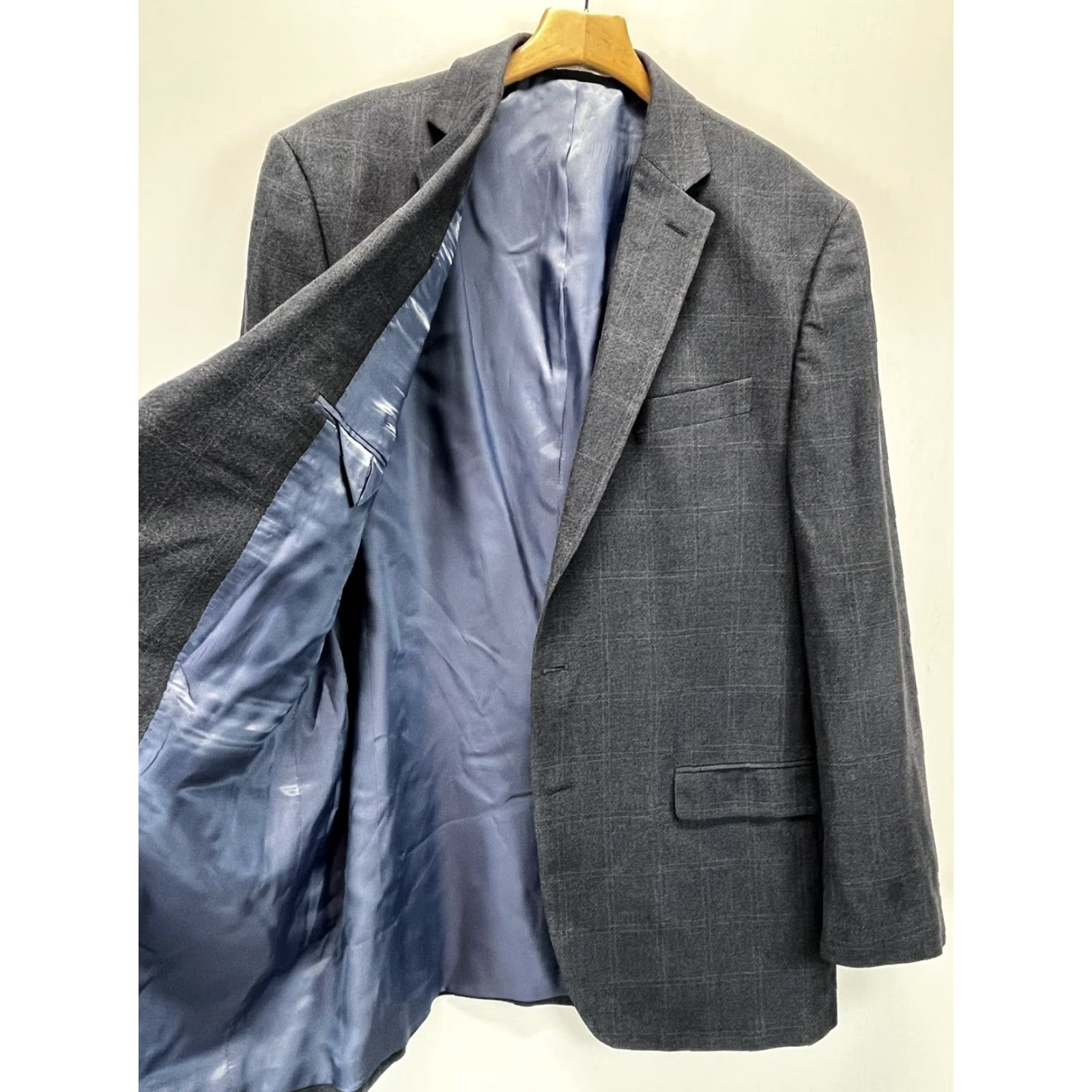 Ralph Lauren VINTAGE Ralph Lauren LRL Blue Windowpane Blazer Jacket Mens 44 Two-Button 32" Jacket 44 Blue Mens Blazer - Classic Modern Fit Size 44R - 5 Thumbnail