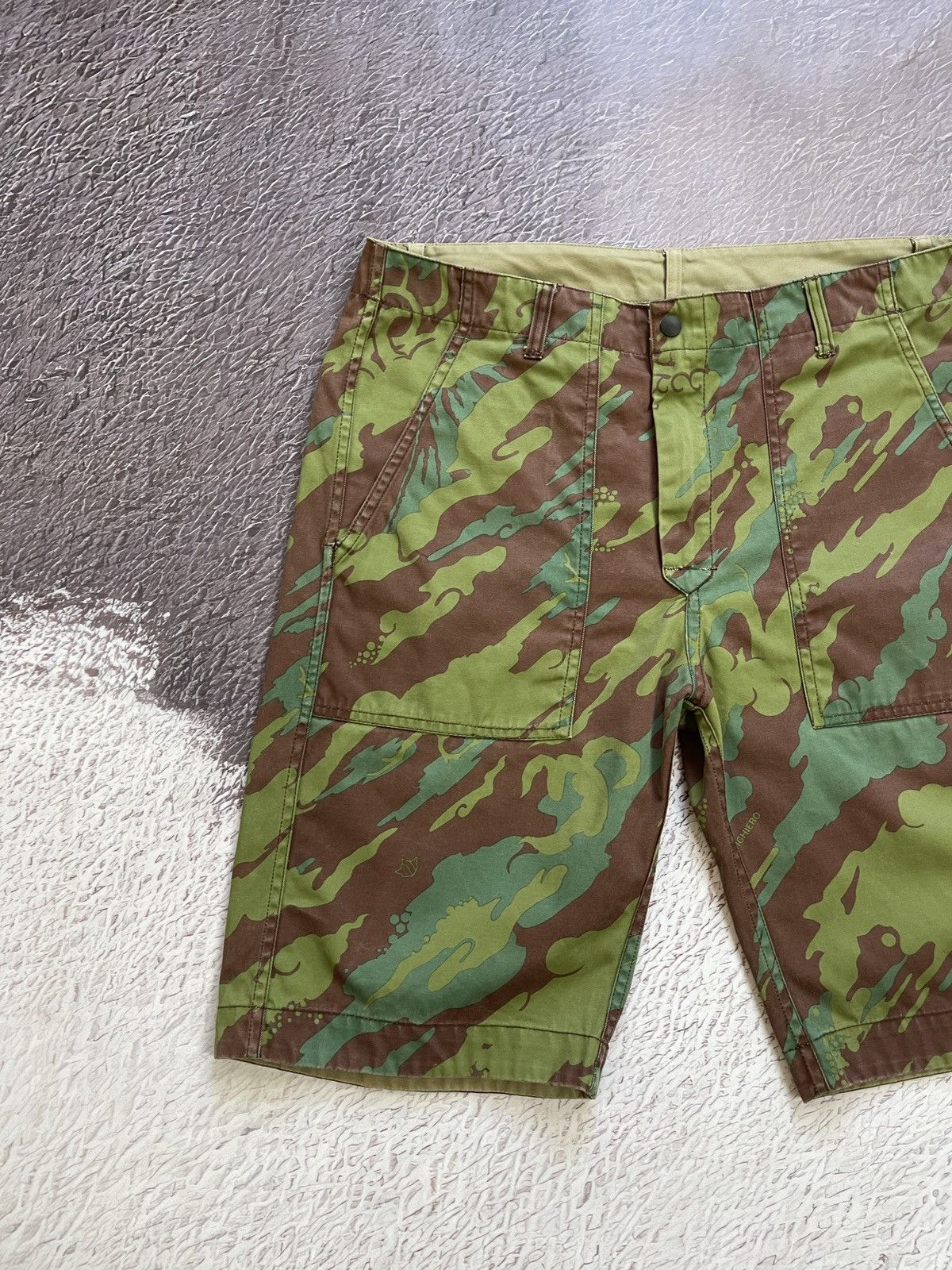 Japanese Brand × Maharishi Maharishi reversible camouflage/beige military shorts rare Size US 36 / EU 52 - 6 Thumbnail