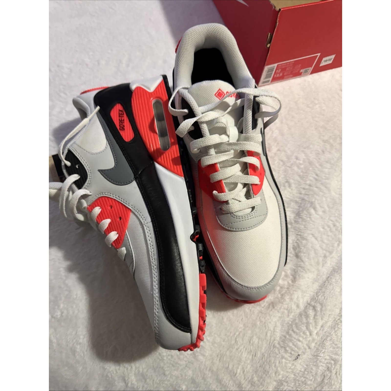 Nike Size 10.5 - Nike Air Max 90 GORE-TEX Infrared Size US 12 / EU 45 - 6 Thumbnail
