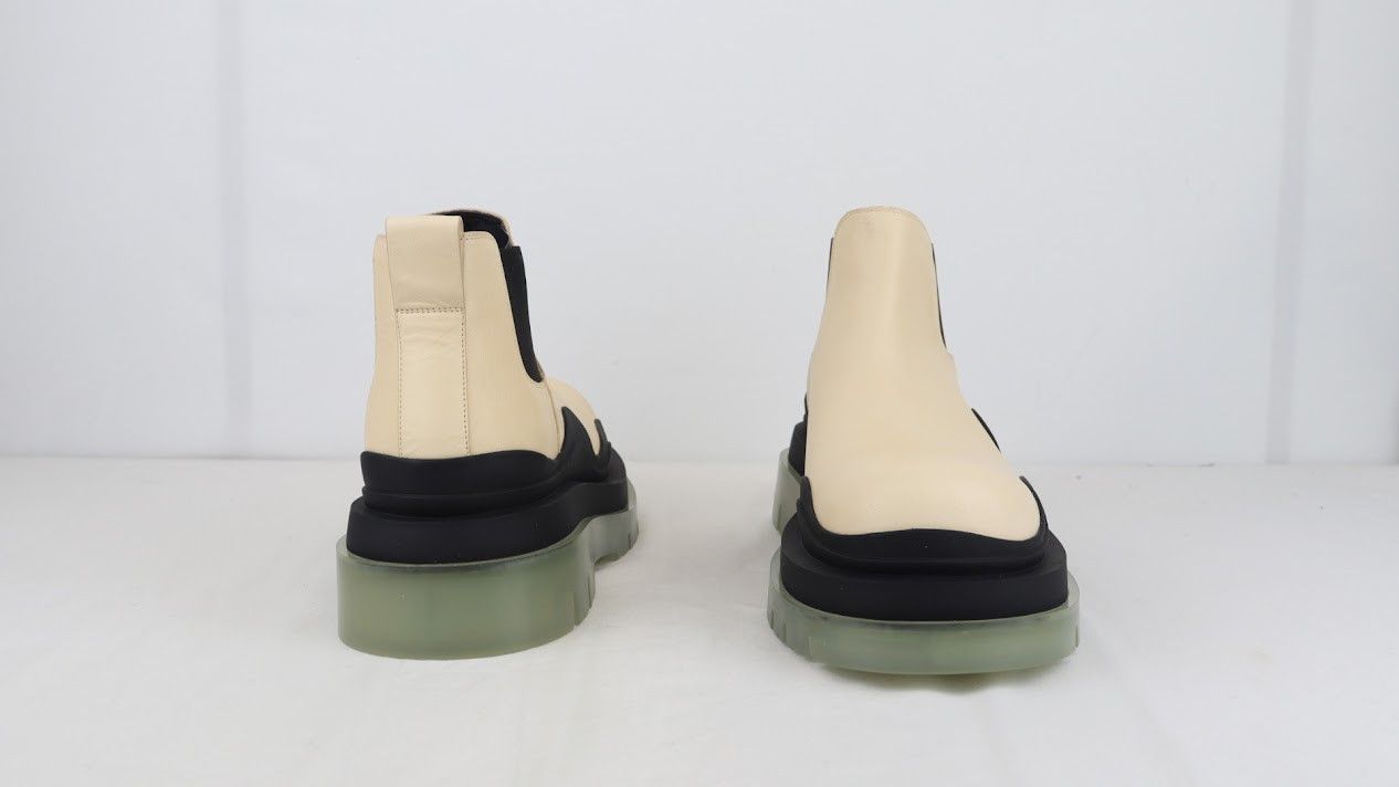 Bottega Veneta o1rshd1 Vegetal Tire Calfskin Boots in Butter Size US 9 / EU 42 - 8 Thumbnail