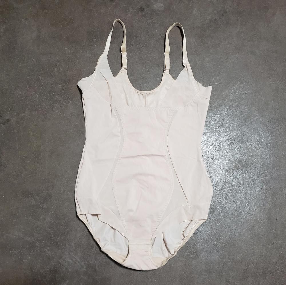 Designer Beige Shapewear Maidenform Bodysuit Lingerie Size ONE SIZE - 1 Thumbnail