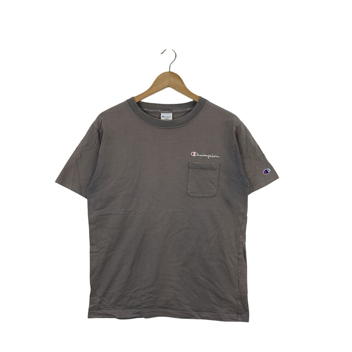 Champion Vintage Y2K CHAMPION USA Natural Sun Faded Script Tee Shirt Size US L / EU 52-54 / 3 - 1 Thumbnail