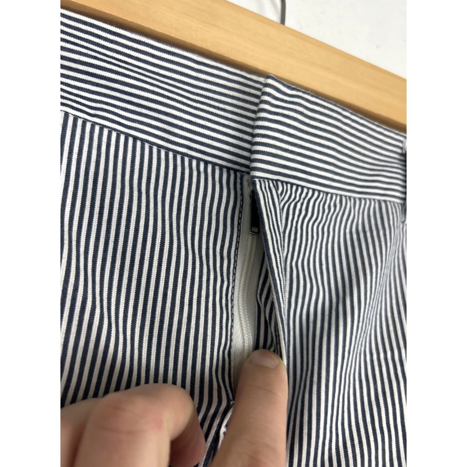 Gap Gap Pants Slim Cropped Women's 4 Multicolor Blue White Pinstripe 32x27 Cotton Straight Inseam 27 In. Size 27" / US 4 / IT 40 - 6 Thumbnail