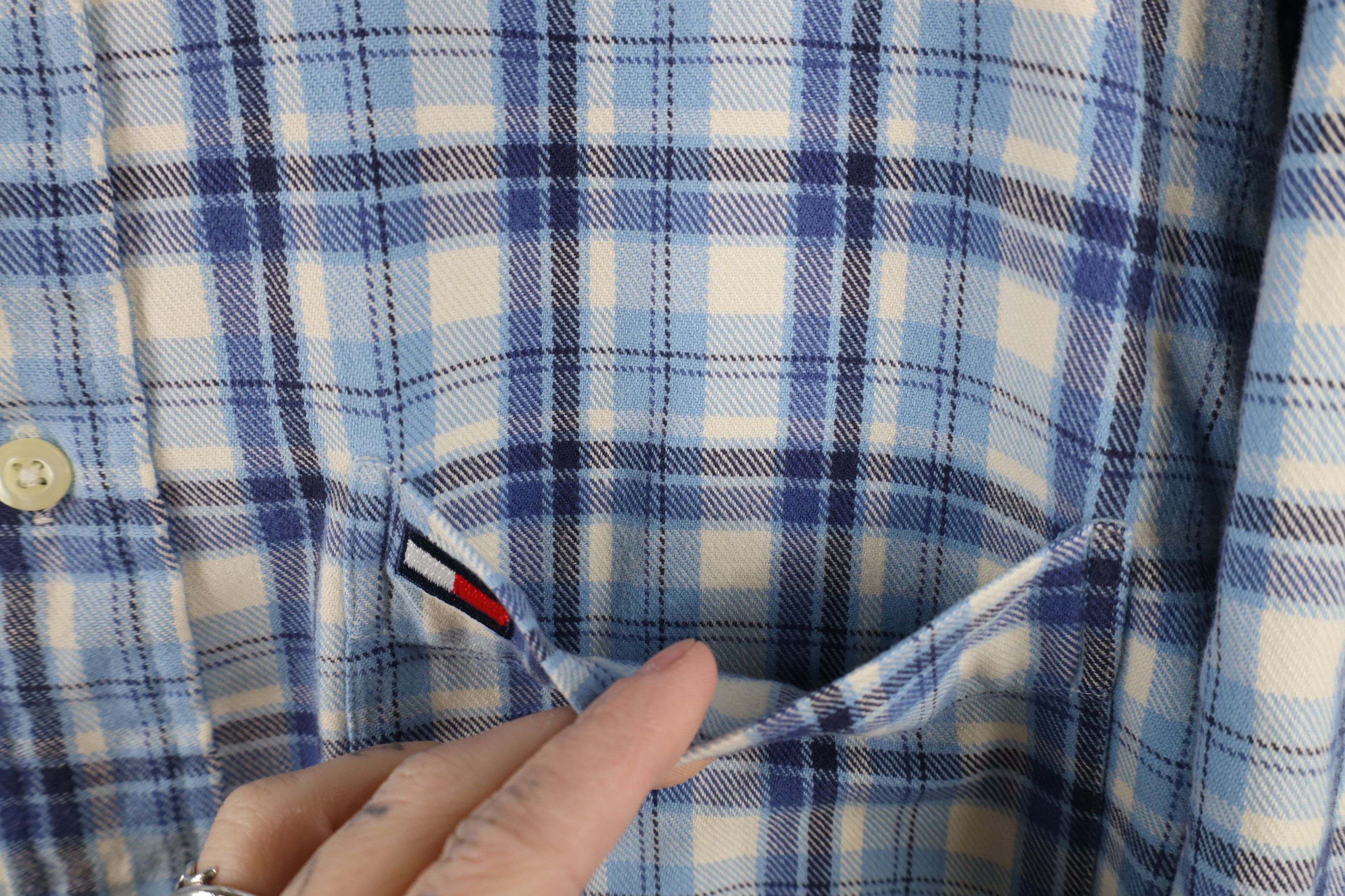Tommy Hilfiger × Vintage Vintage 90s Tommy Hilfiger Collared Button Shirt Plaid Size US M / EU 48-50 / 2 - 5 Thumbnail
