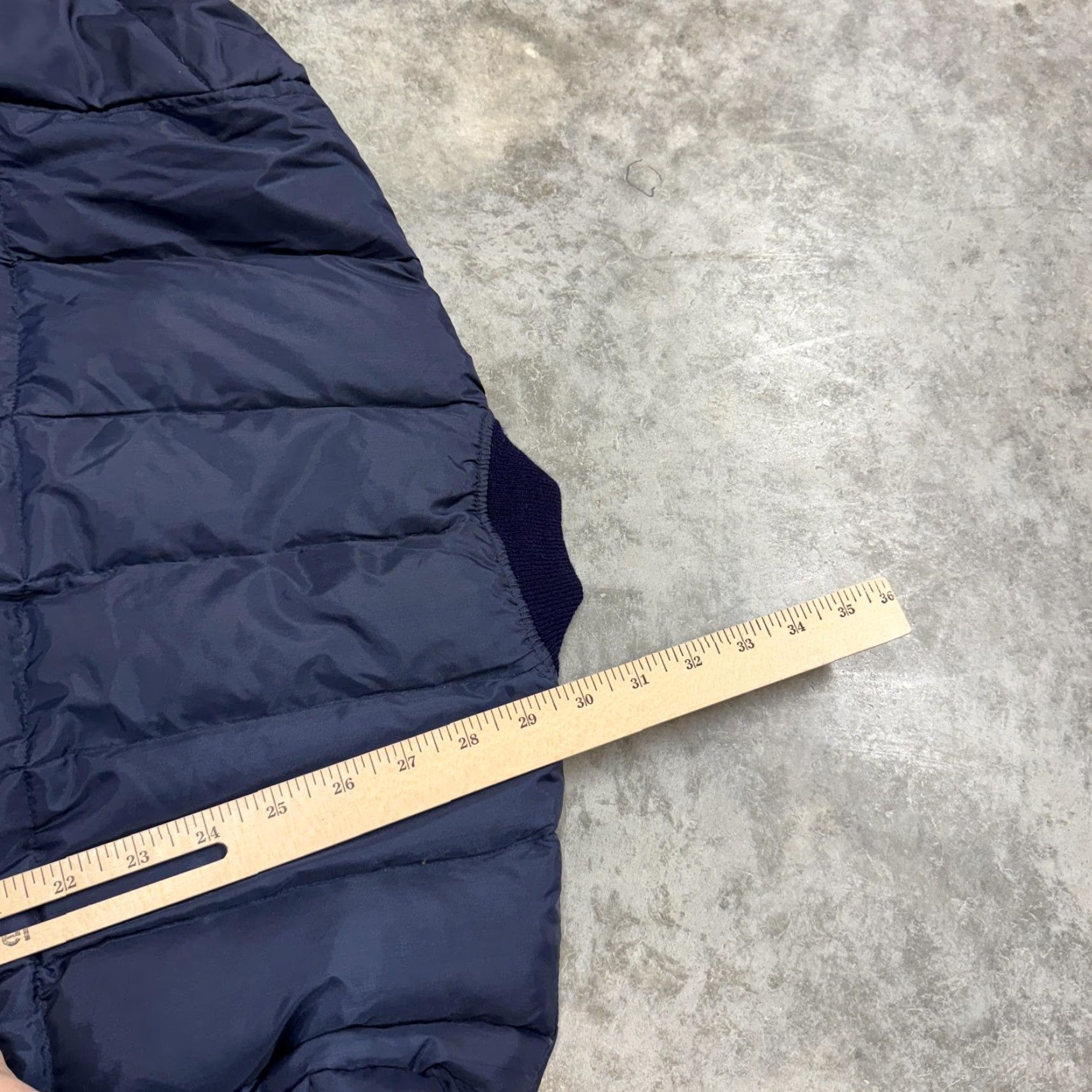 Vintage VINTAGE Puffer Jacket Mens Large Navy Blue Quilted Button Front Warm Coat 80s Size US L / EU 52-54 / 3 - 5 Thumbnail