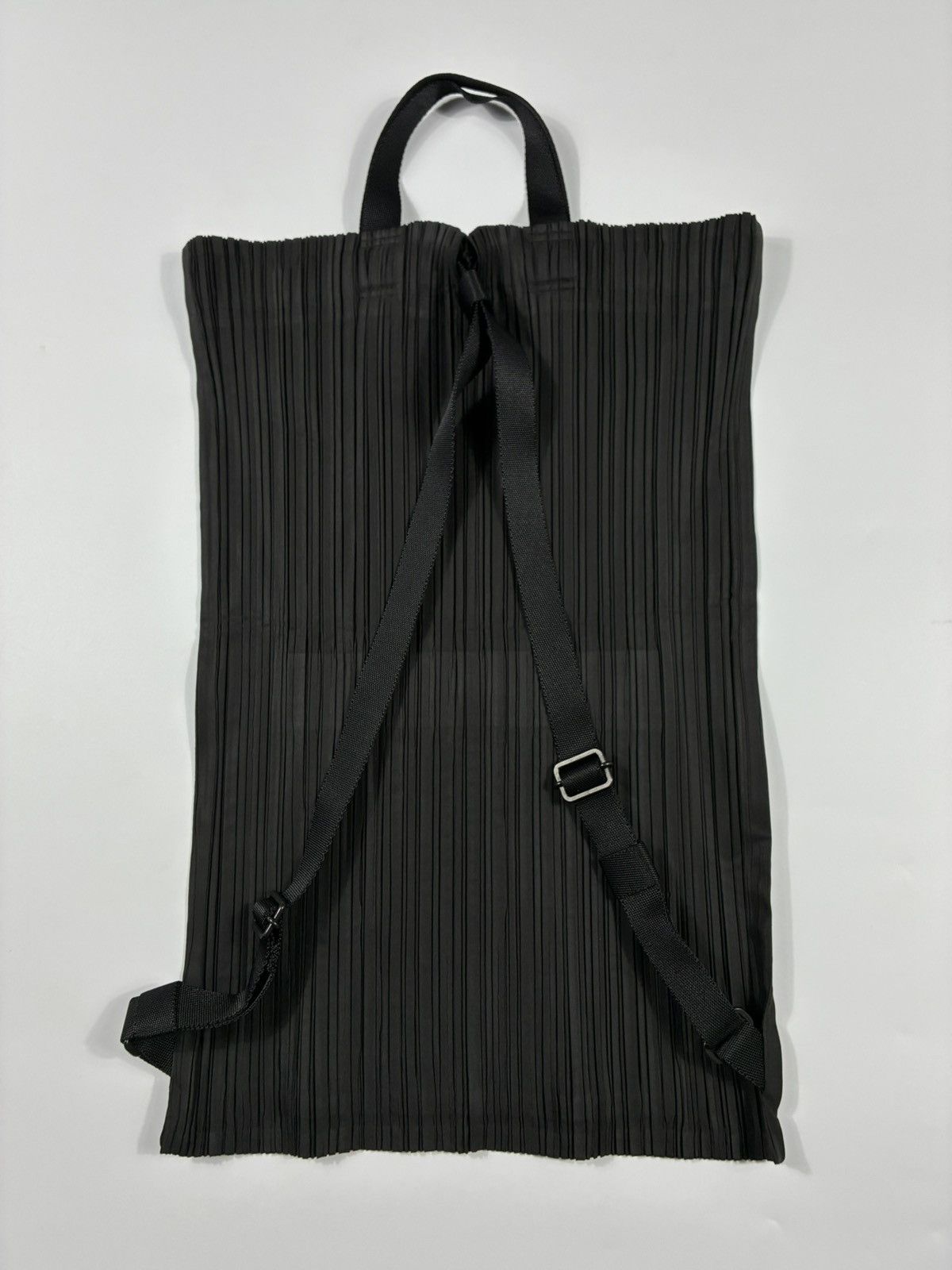 Pleats Please Issey Miyake Issey Miyake Pleats Please Tote Backpack Size ONE SIZE - 6 Thumbnail